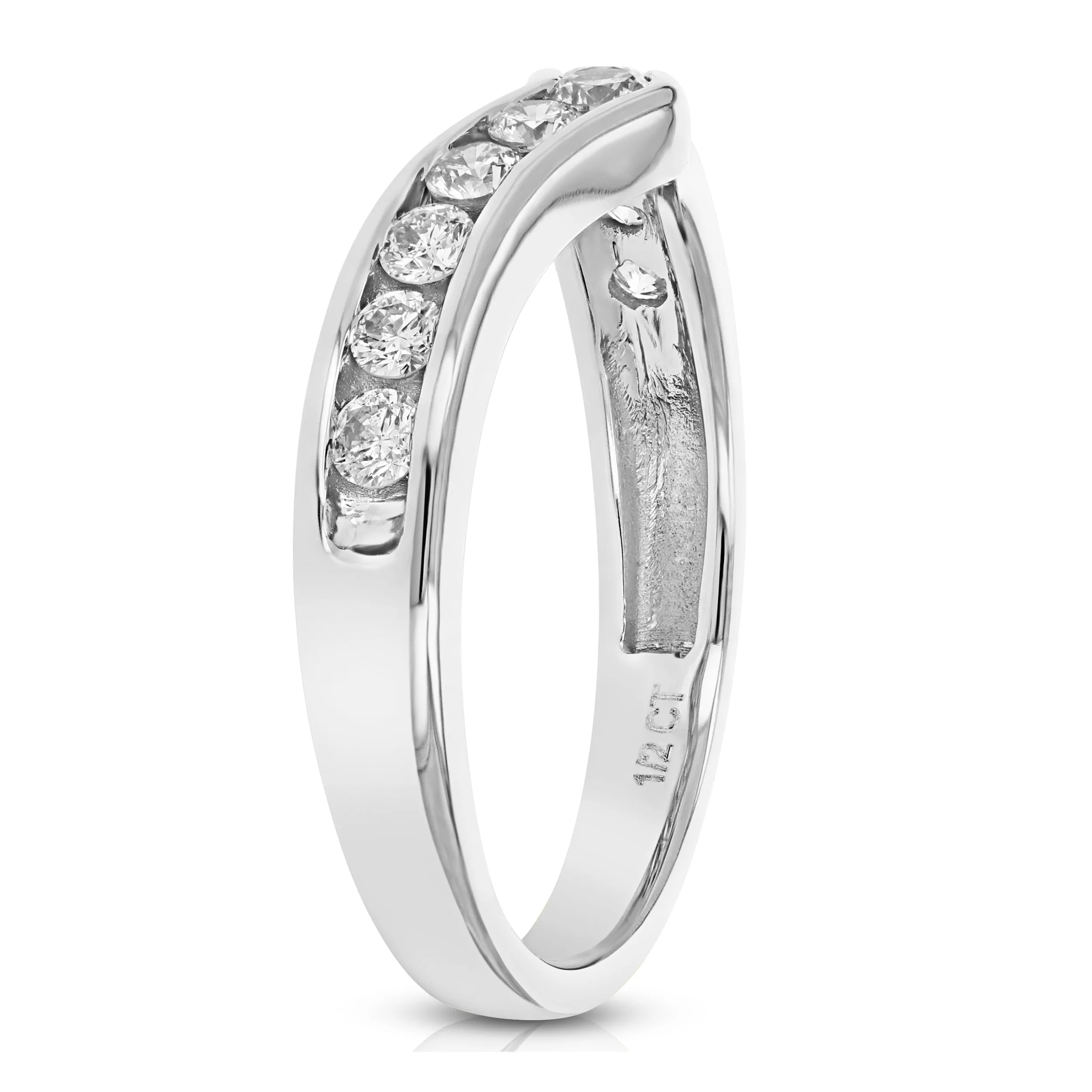 1/4 cttw to 1/2 cttw V-Shape Diamond Wedding Ring in 14k Gold