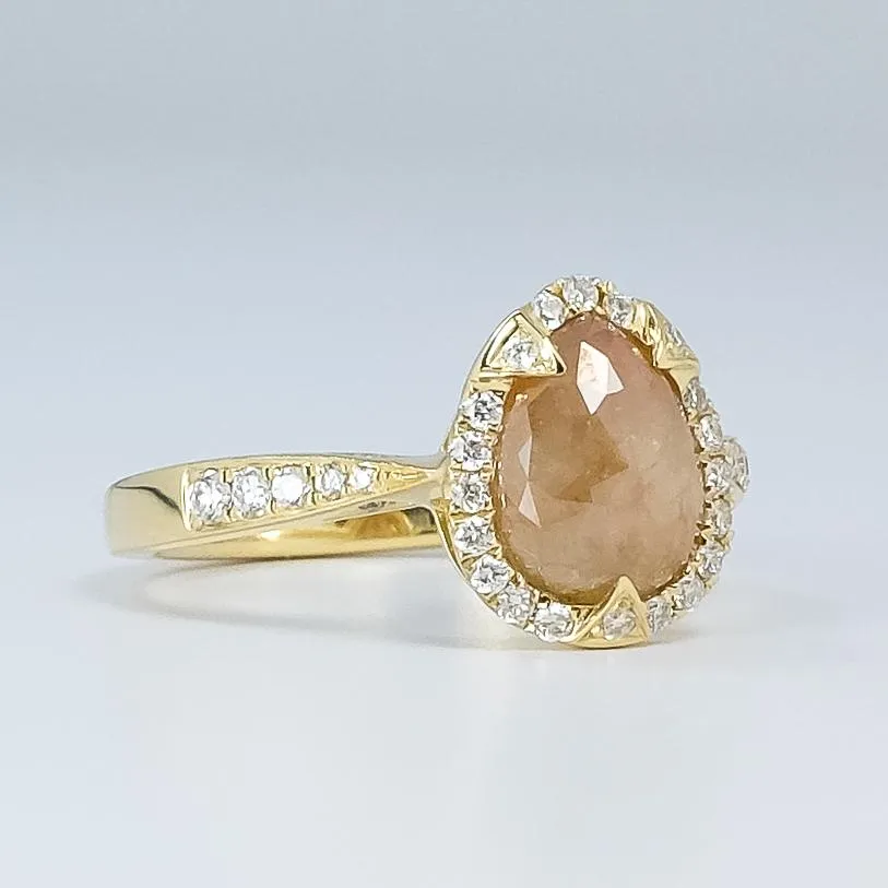 14K Yellow Gold 1.40ct Pear Shape Rose-Cut Amber Diamond Halo Statement Ring
