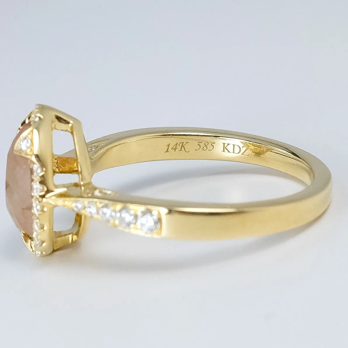 14K Yellow Gold 1.40ct Pear Shape Rose-Cut Amber Diamond Halo Statement Ring