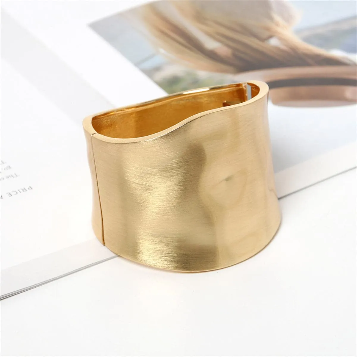 18K Gold-Plated Matte Curved Hinge Bangle