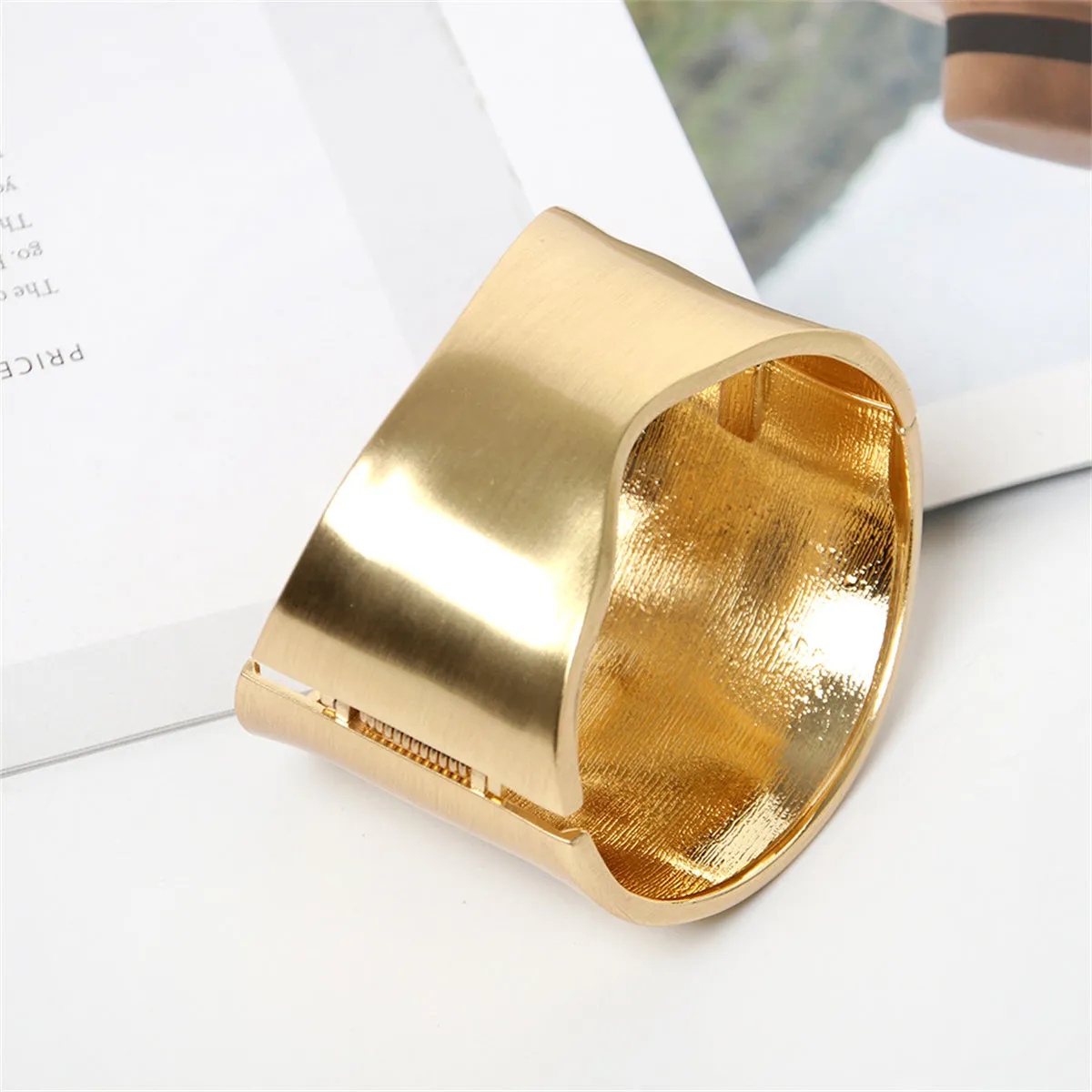 18K Gold-Plated Matte Curved Hinge Bangle