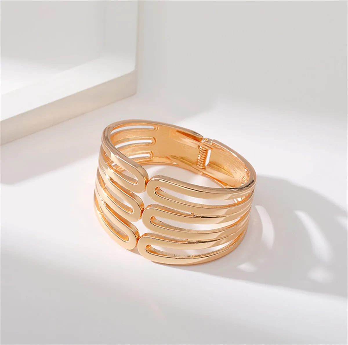 18K Gold-Plated Pins Layered Hinge Bangle