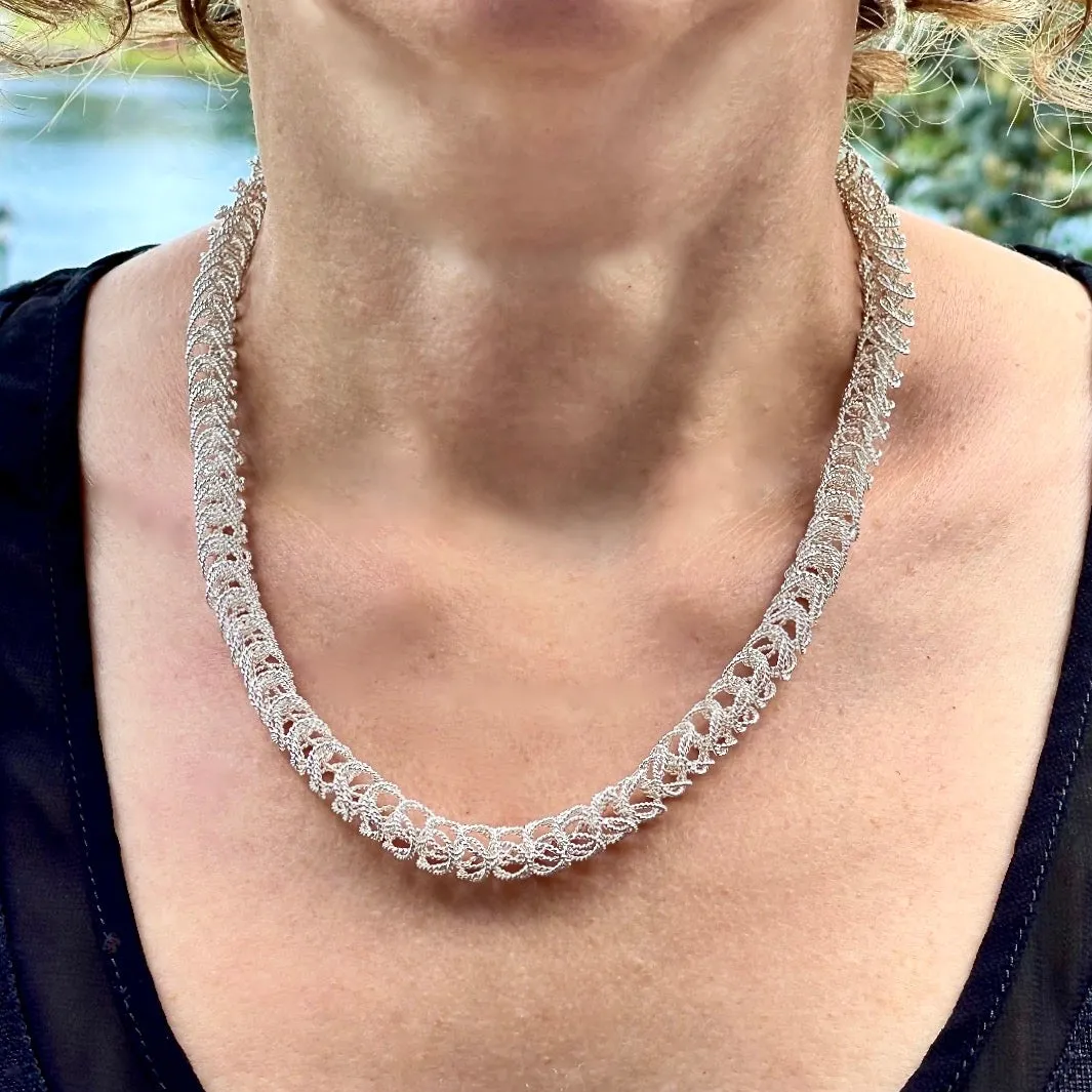 19" Handcrafted 925 Sterling Silver 9mm Bellezza Necklace with Toggle Clasp