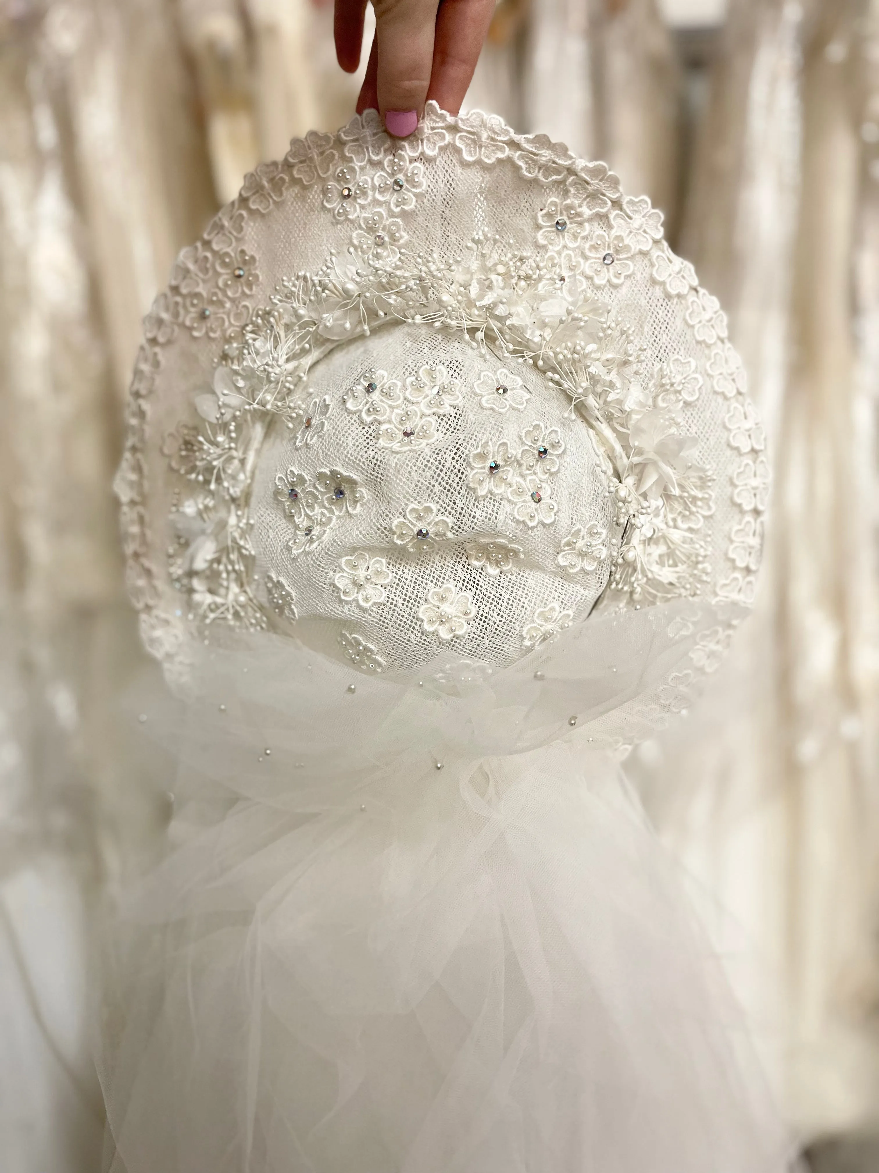 80s flower flair veil ￼