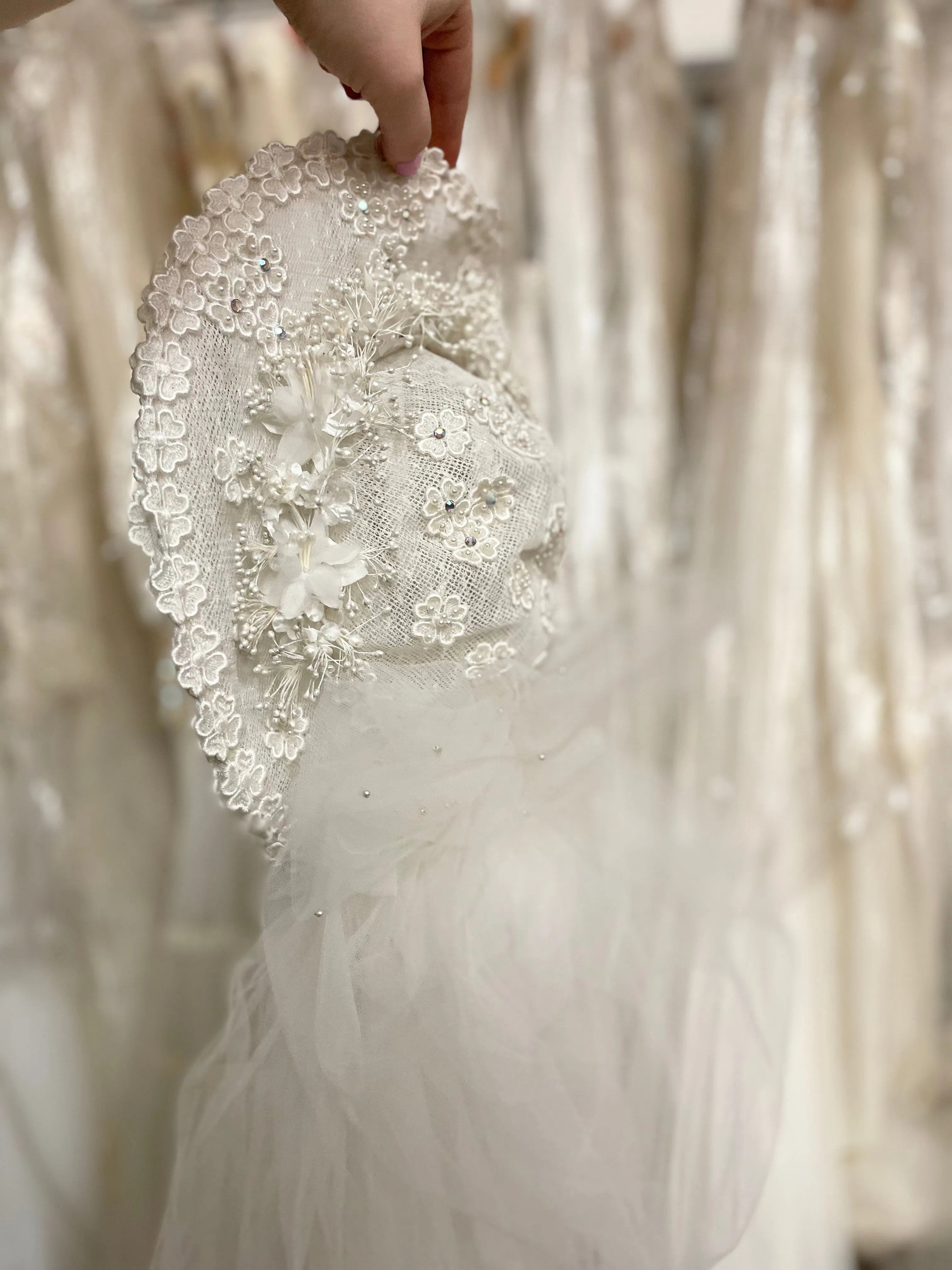 80s flower flair veil ￼