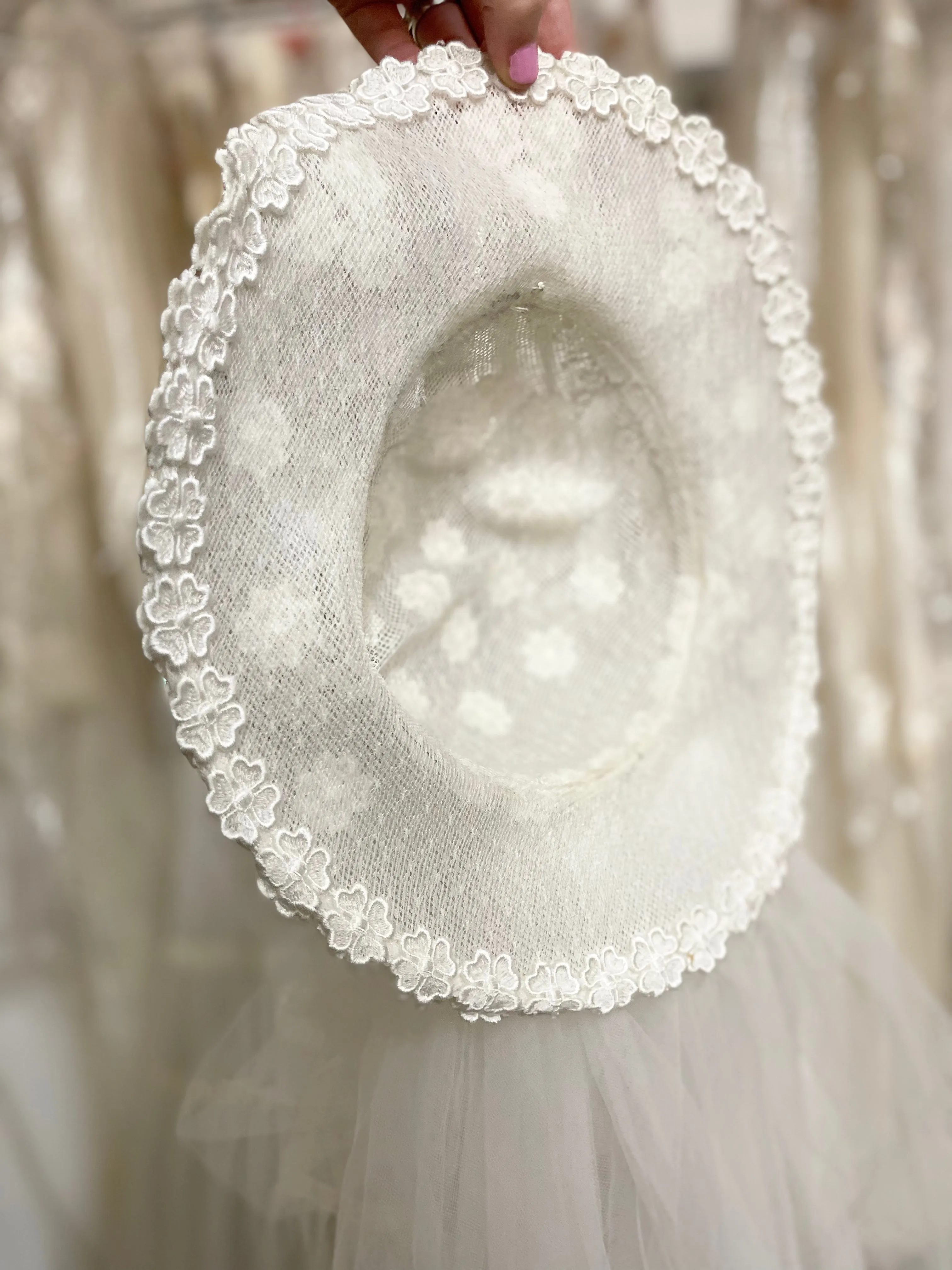 80s flower flair veil ￼