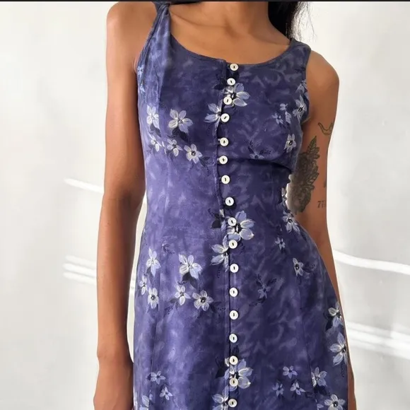 American Vintage Women's Purple and Blue Dress 90s Fitted Button Floral Midi