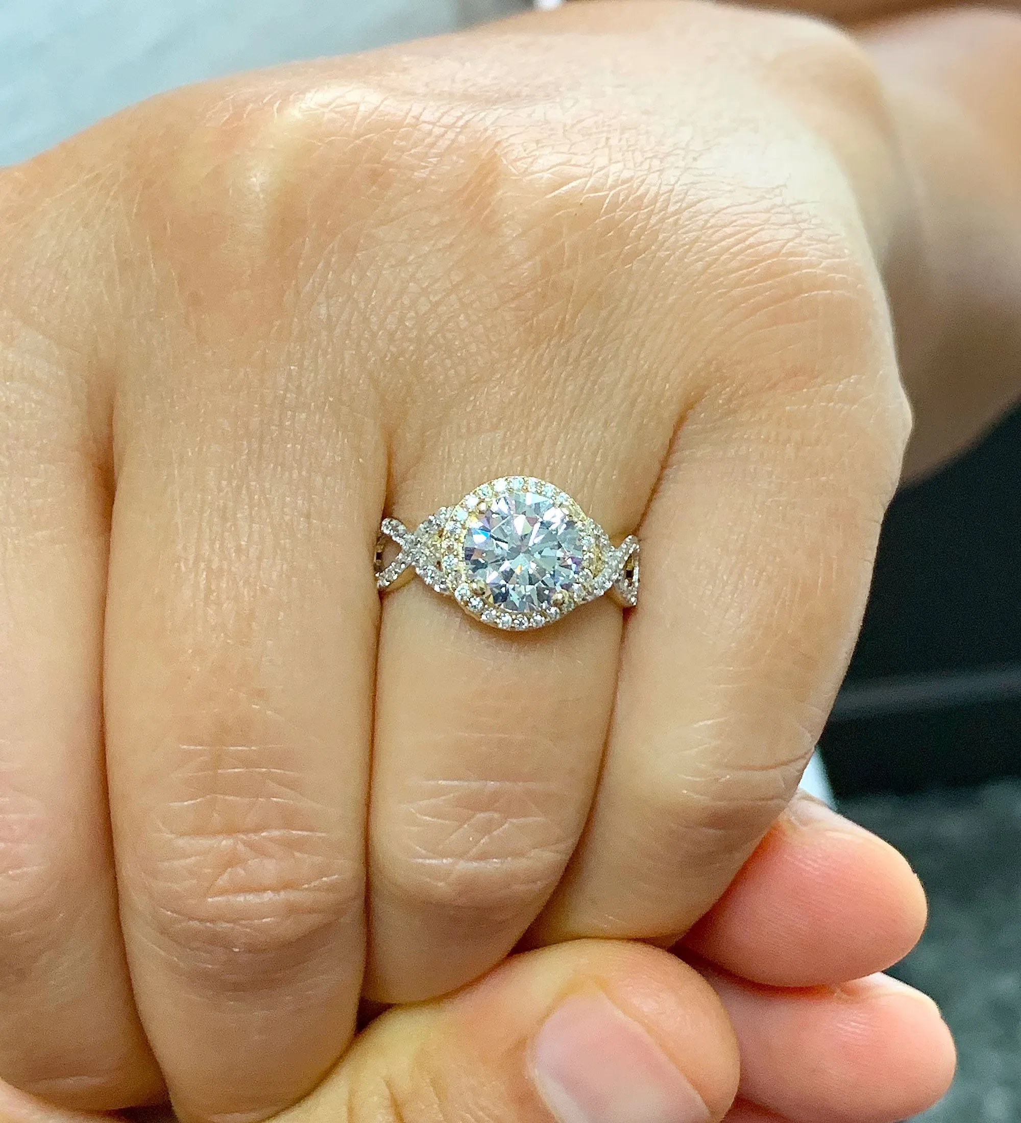 Beautiful 2.00 Carat Women's 14k solid white and yellow gold round cut moissanite and natural round cut diamond engagement ring