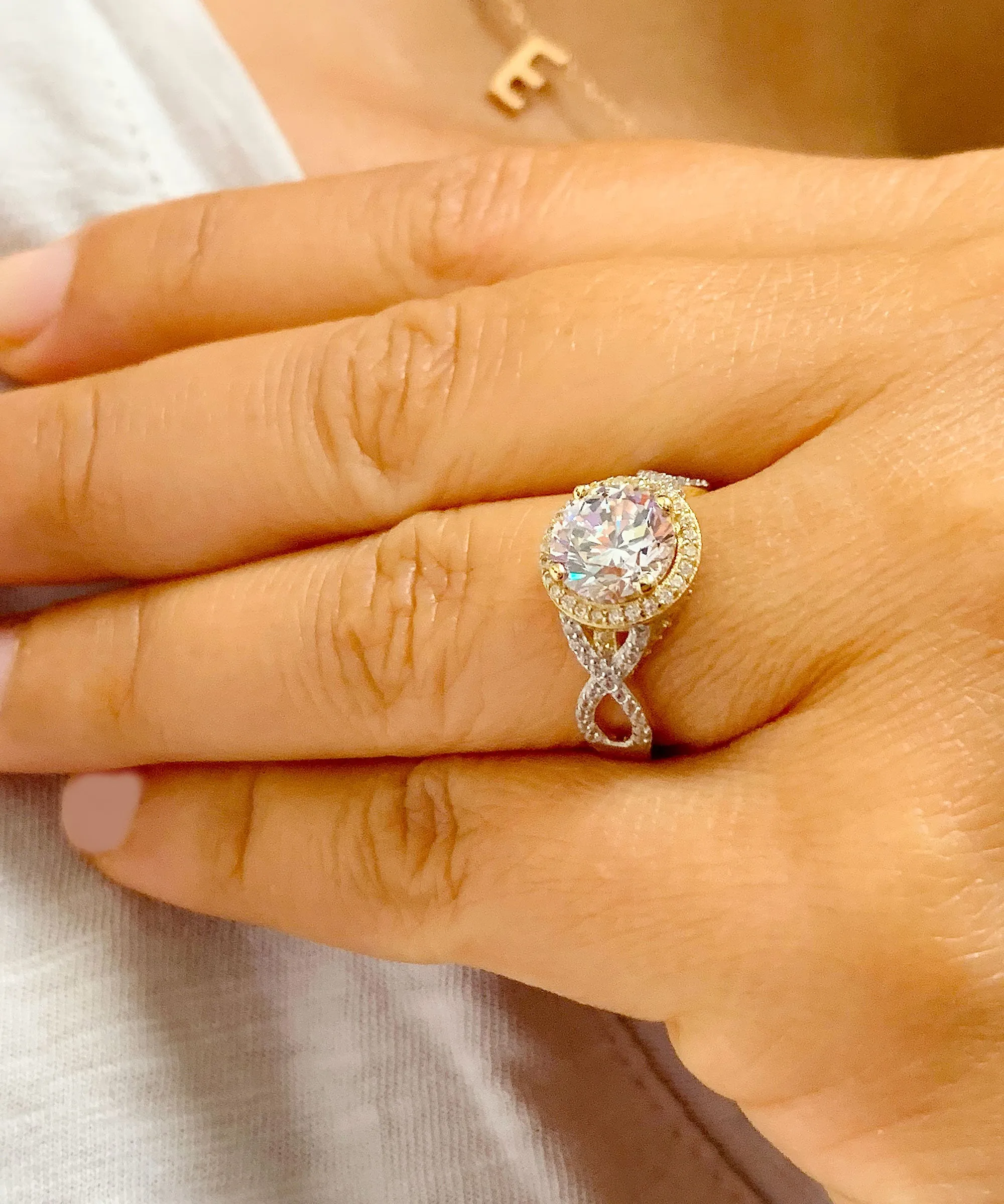 Beautiful 2.00 Carat Women's 14k solid white and yellow gold round cut moissanite and natural round cut diamond engagement ring