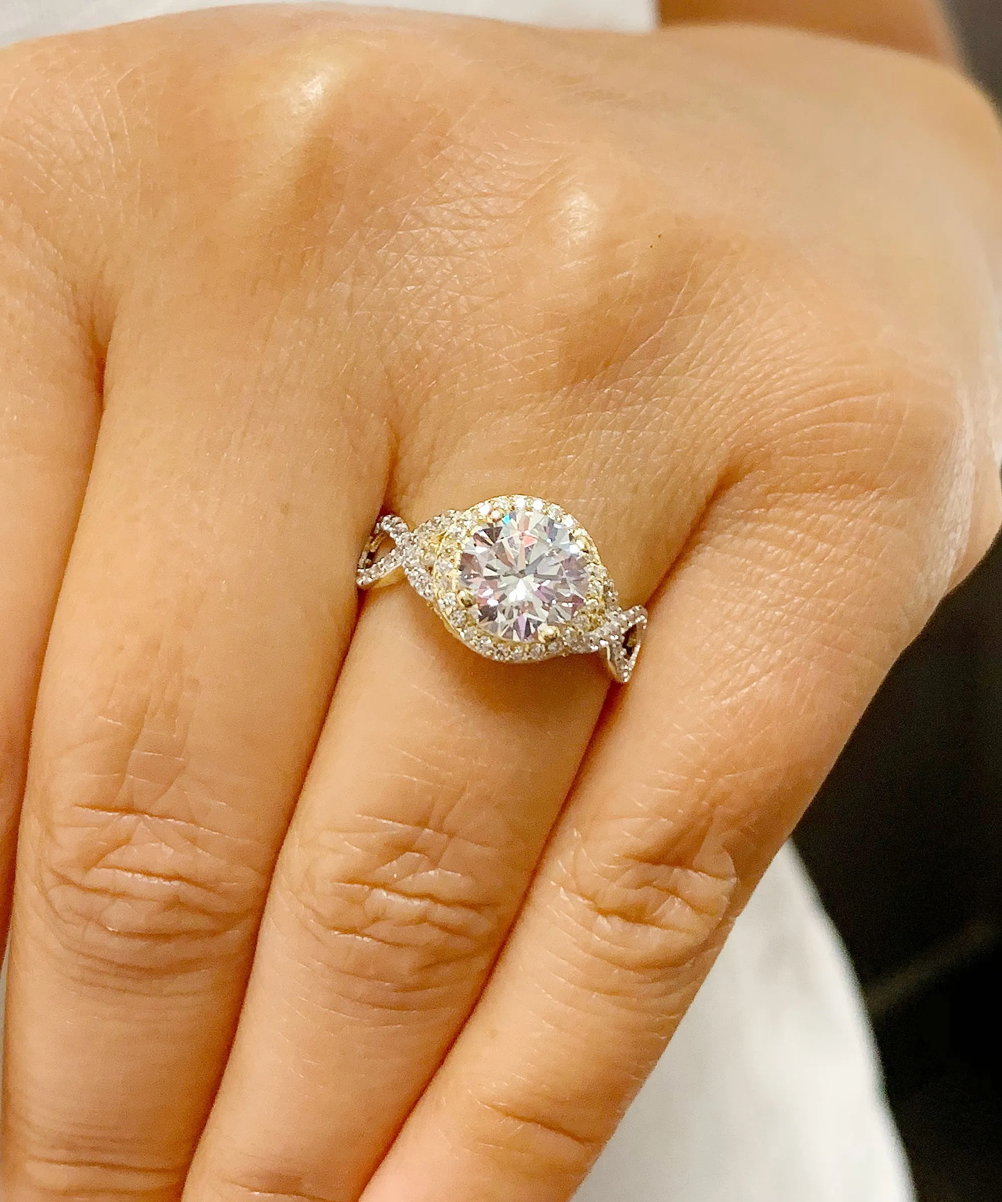 Beautiful 2.00 Carat Women's 14k solid white and yellow gold round cut moissanite and natural round cut diamond engagement ring