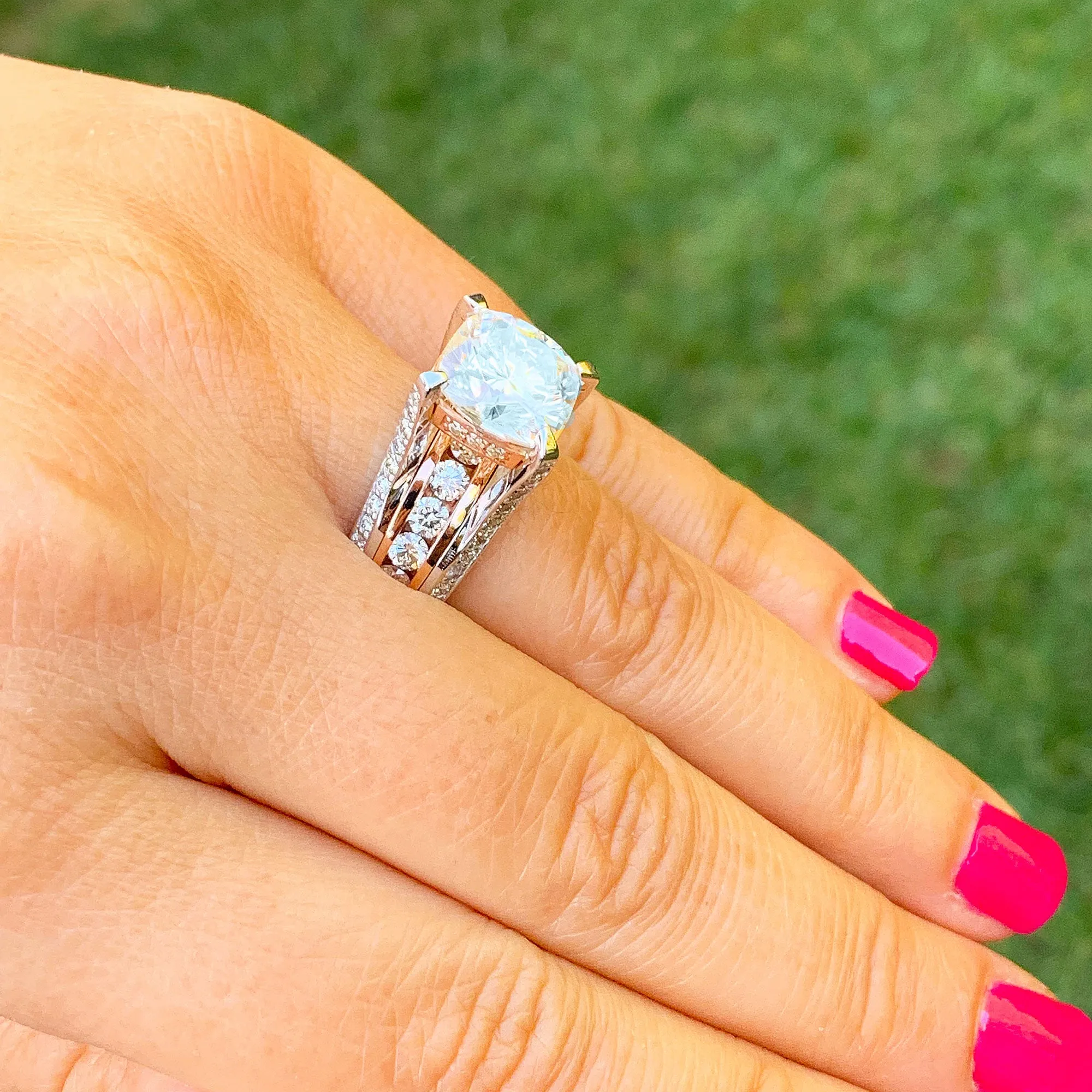BEAUTIFUL 6.50CT Women's 14k solid white and rose gold cushion cut forever one moissanite and natural round cut diamond engagement ring