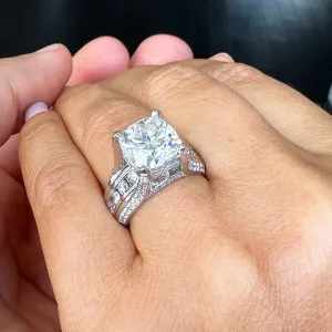 BEAUTIFUL 6.50CT Women's 14k Solid White Gold Cushion Cut Moissanite And Natural Round Cut Diamond Engagement Ring
