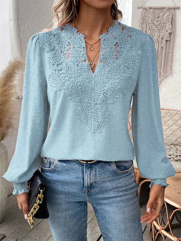 Beryl - Luxurious Lace Blouse with V-Neck