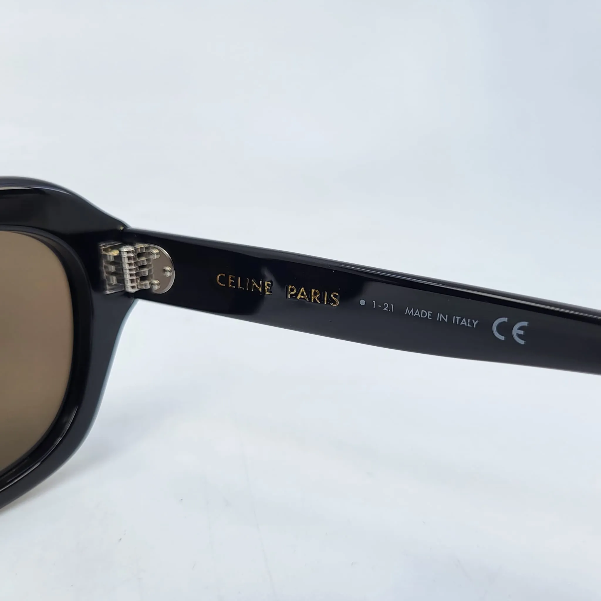 Celine Sunglasses CL40171I 01E