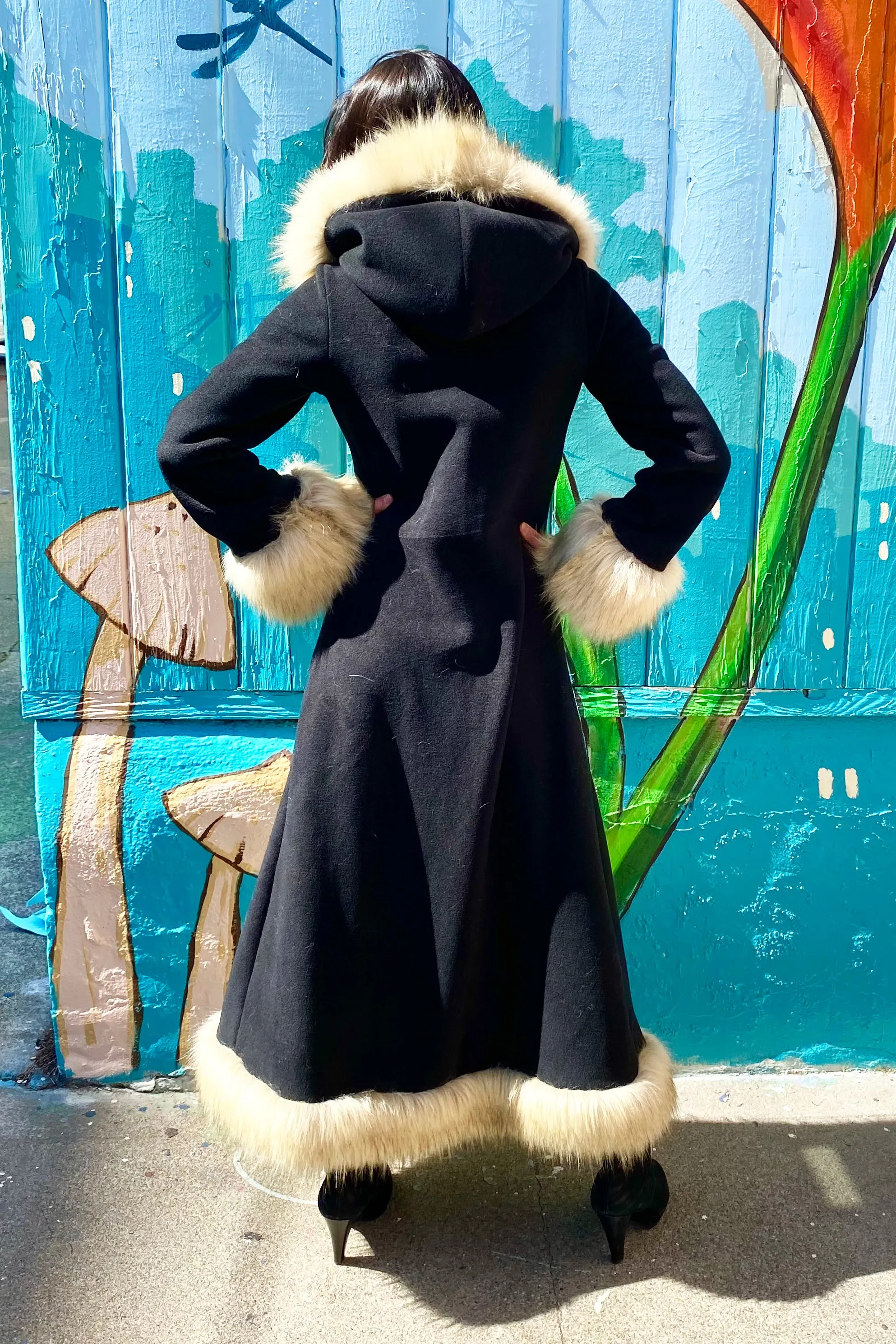 Classic Tamo Coat: Black Coat   Cream Husky Faux Fur Trim