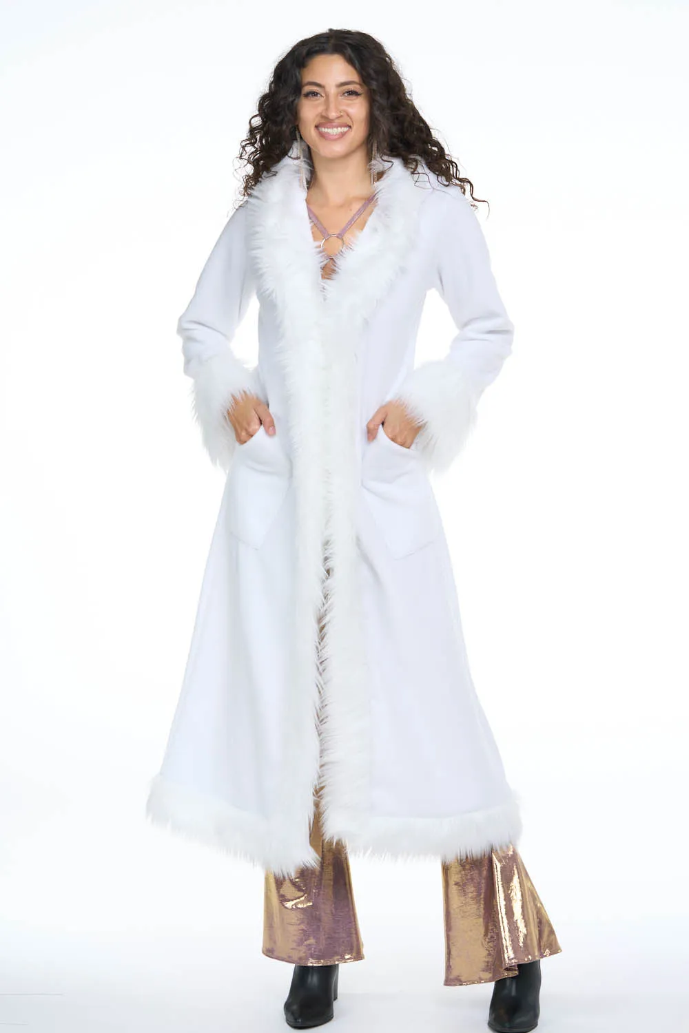 Classic Tamo Coat: White Coat   White Trim