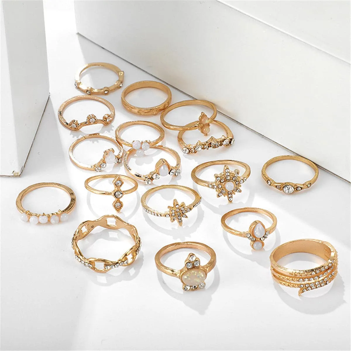 Cubic Zirconia & 18K Gold-Plated Snowflake Ring Set