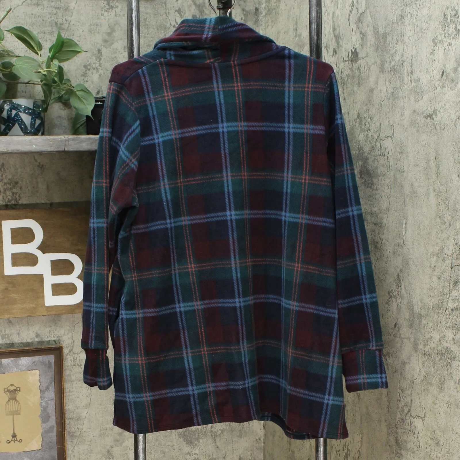 Cuddl Duds Women's Stretch Fleece Button Front Plaid Large