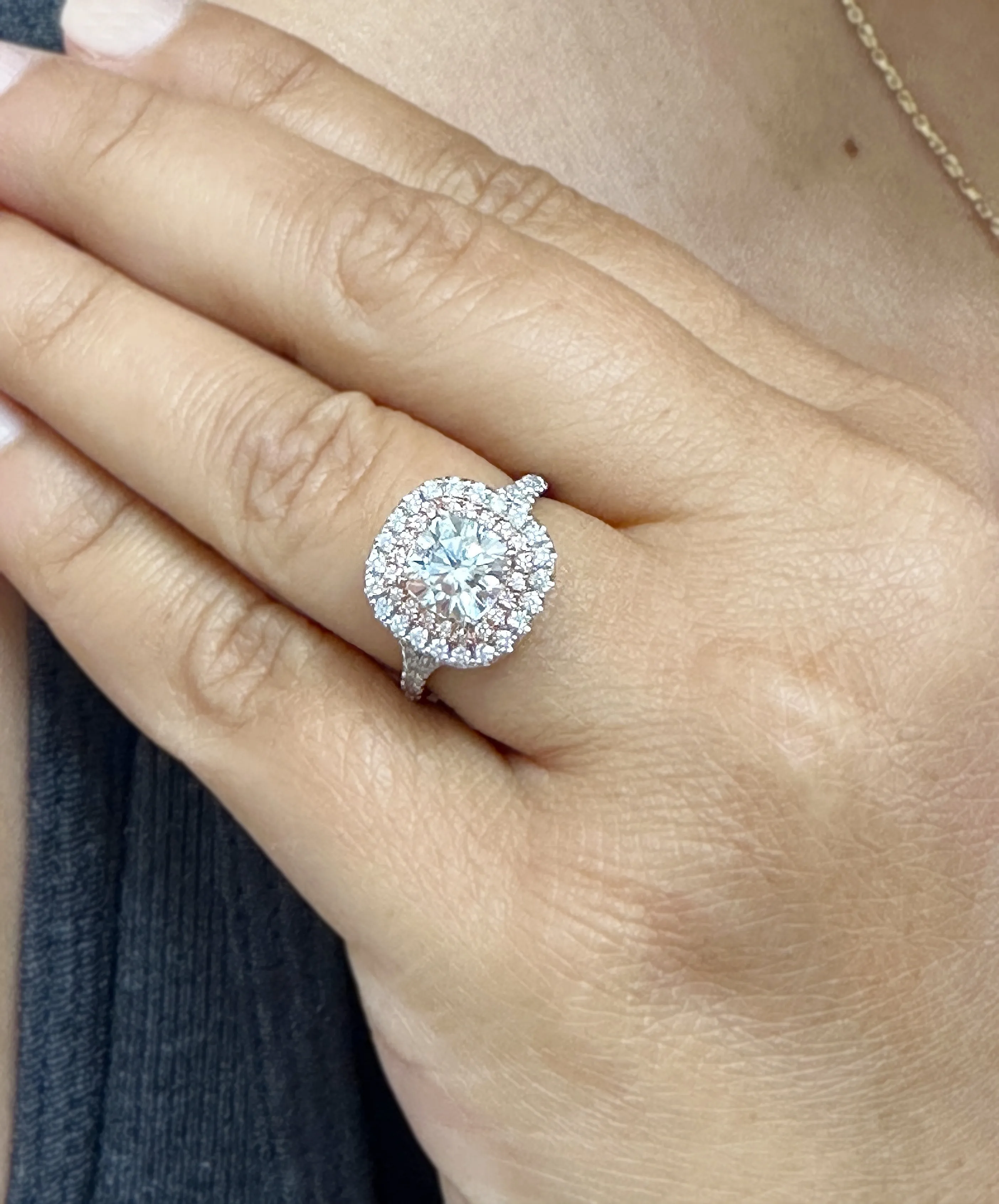 Cushion And Round Cut Diamond Engagement Ring Double Halo IGI Certified Double Halo Women's 14k Solid White And Rose Gold 3.00ct G-VS2
