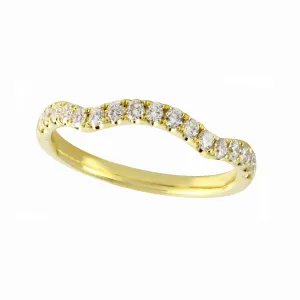 Diamond Pavé Subtle Curve Tracer Band