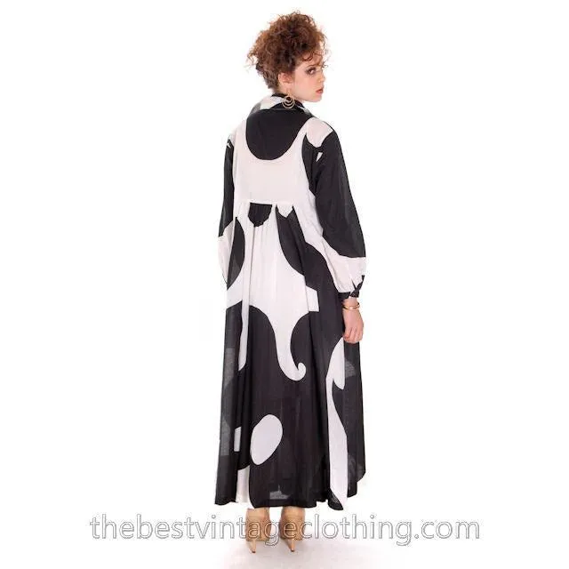 Dramatic Vintage 1960s Marimekko  Graphic Tent Dress Black & White S