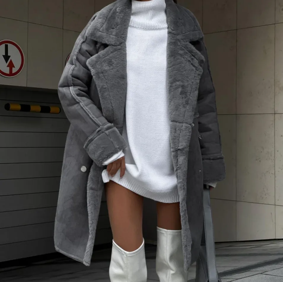 Elegant Aitana Women's Long Plush Jacket