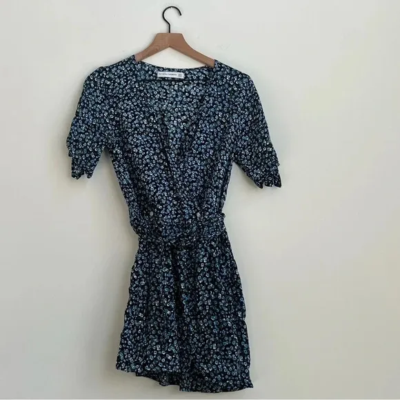 Faithfull the Brand Oslo Ditzy Blossom Village Blue Floral Mini Wrap Dress Us 4