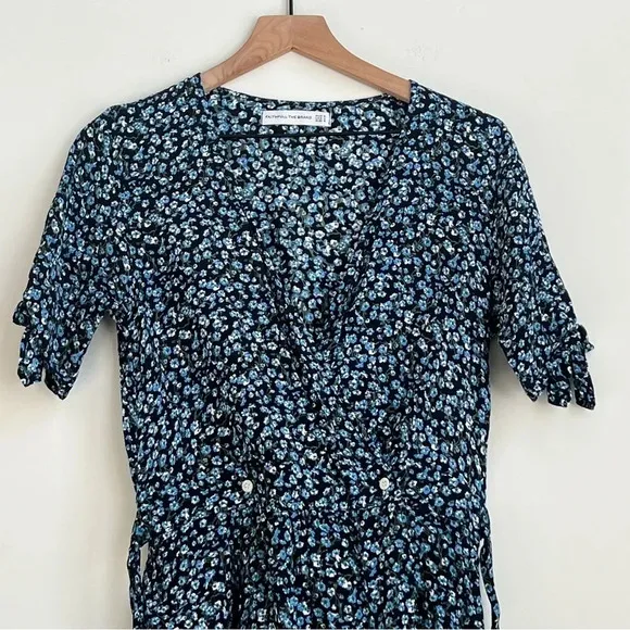Faithfull the Brand Oslo Ditzy Blossom Village Blue Floral Mini Wrap Dress Us 4