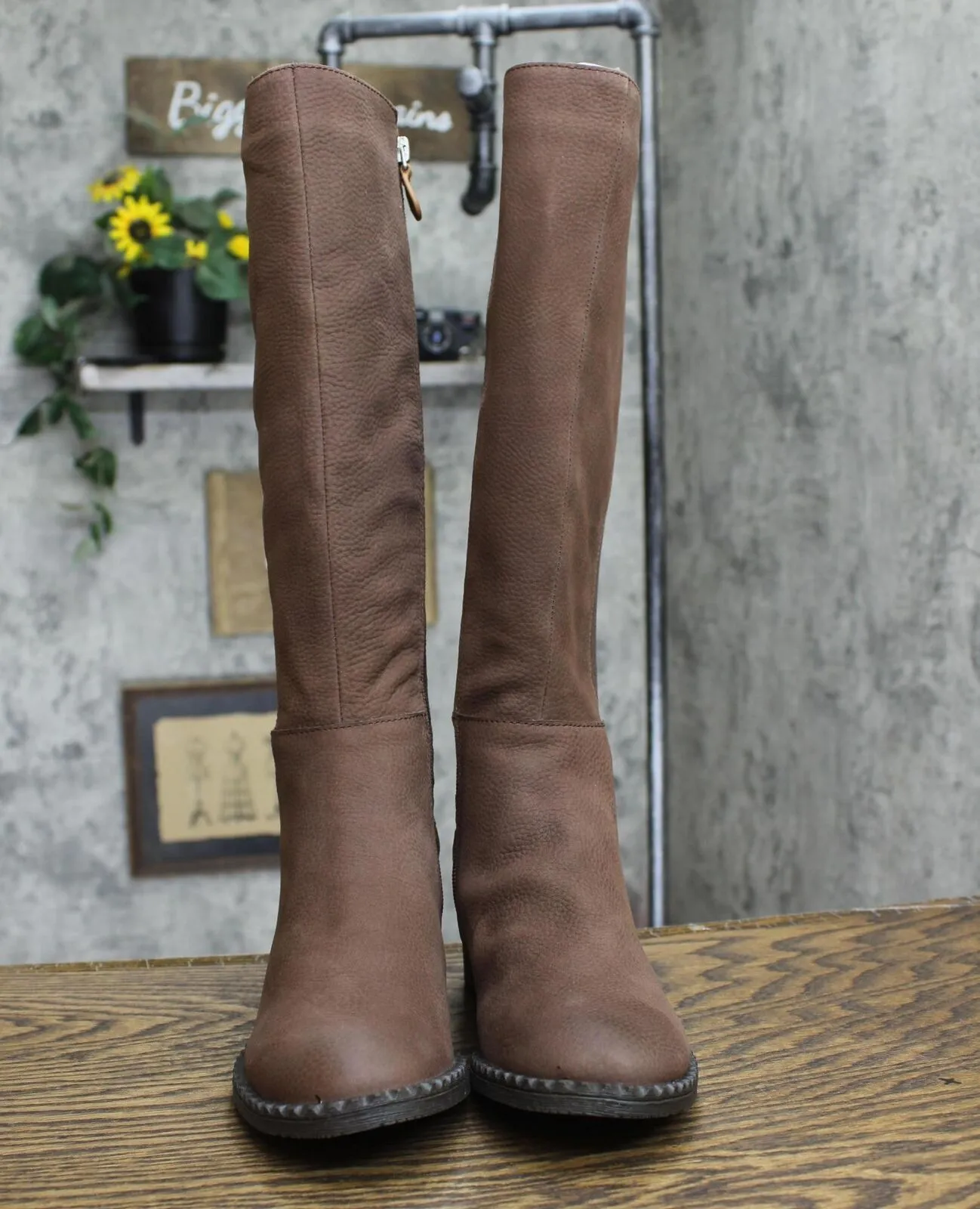 Gentle Souls by Kenneth Cole Women's Best Chelsea Tall Knee High Boot Brown 5M