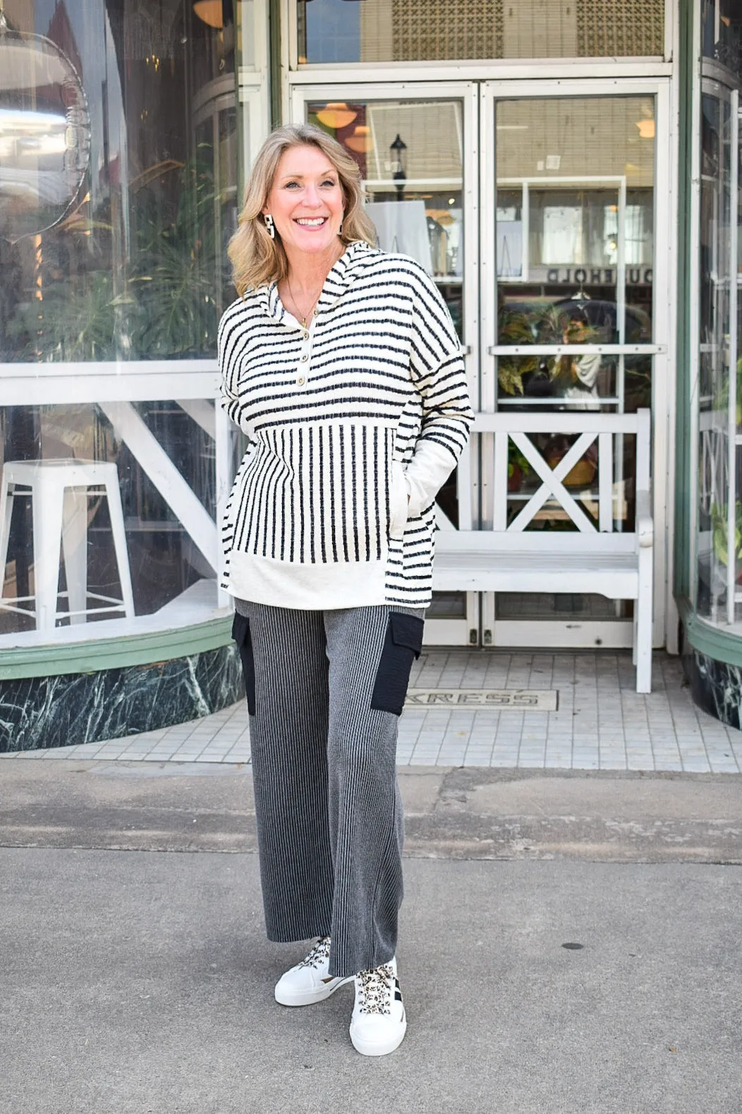 GINA LONG SLEEVE STRIPED HOOIDE TOP - CURVY