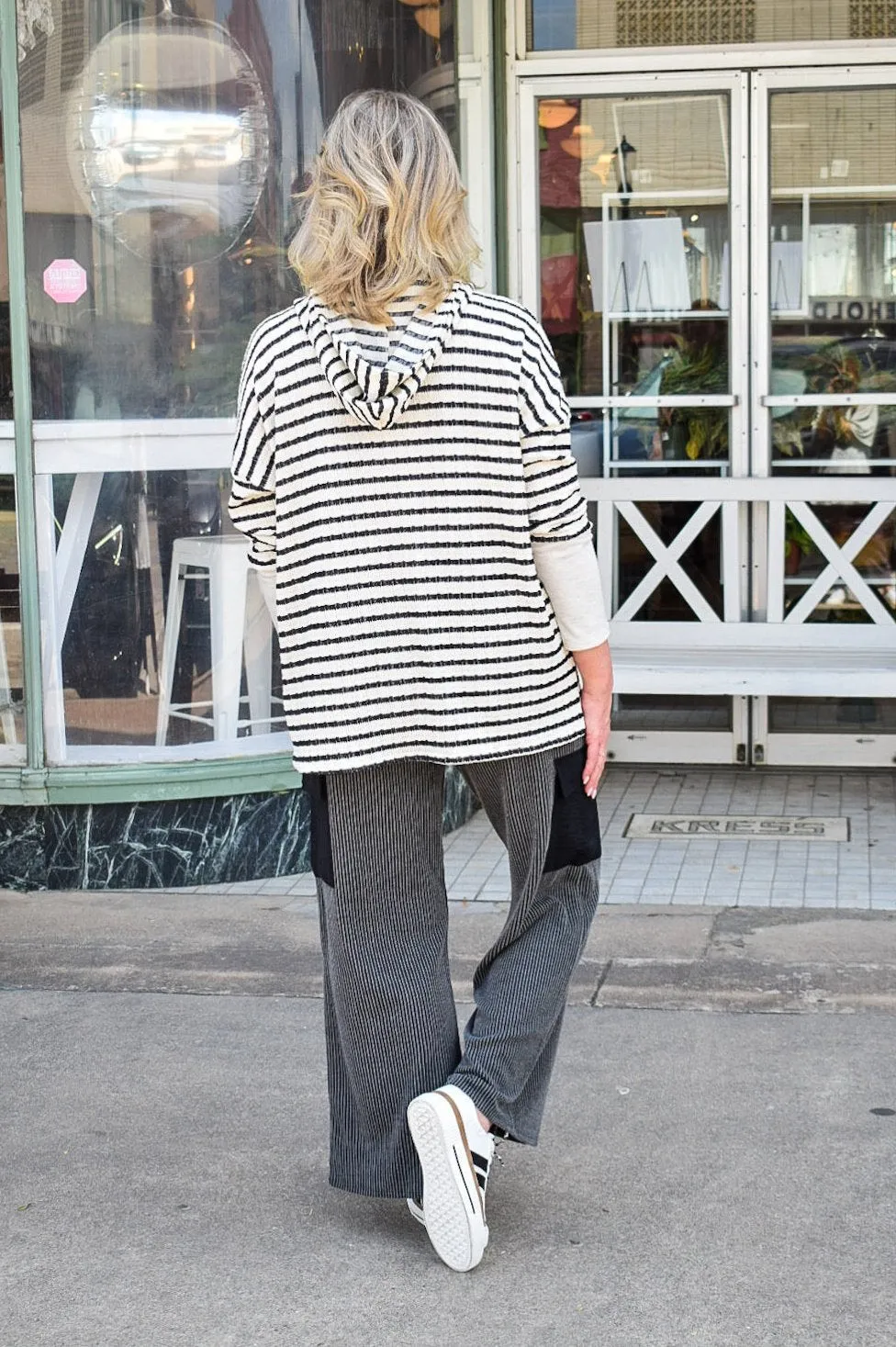 GINA LONG SLEEVE STRIPED HOOIDE TOP - CURVY