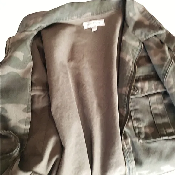 Good American Washed Camo Print Military Style Jacket Size 0/1 - S/M