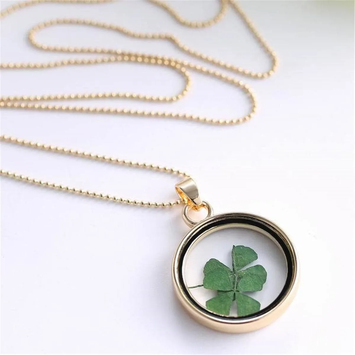 Green Clover & 18K Gold-Plated Round Pendant Necklace
