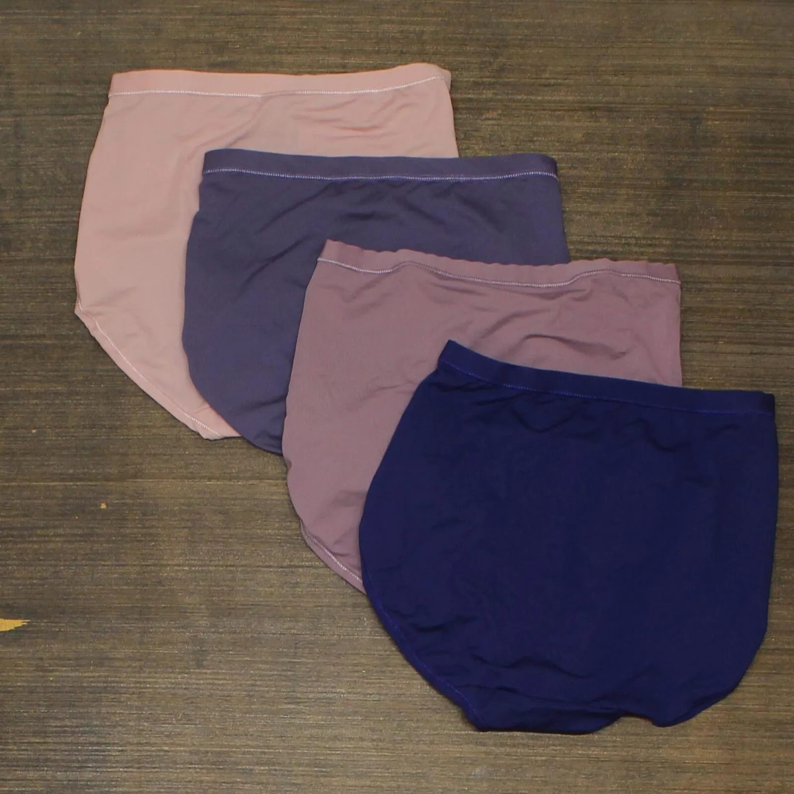 Hanes Premium Women's Cool & Comfortable 4 pk Microfiber Briefs Basic Colors 6
