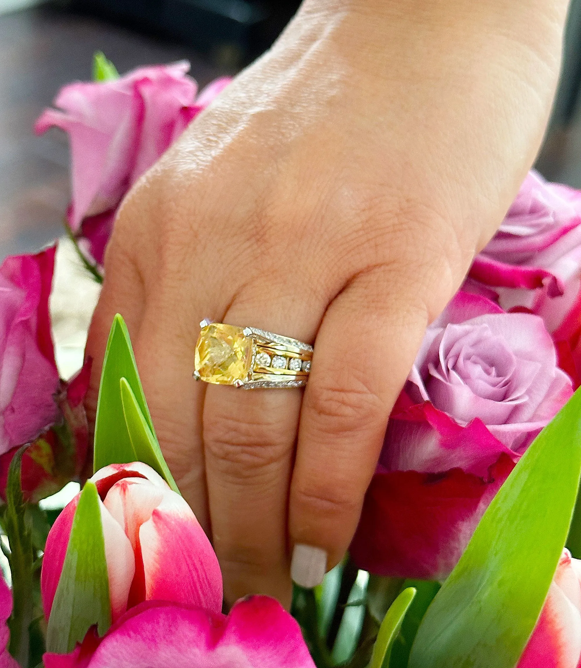 Huge, Women's 14k solid white and yellow gold cushion cut yellow citrine and natural diamond engagement ring Bridal Wedding 5.80ctw