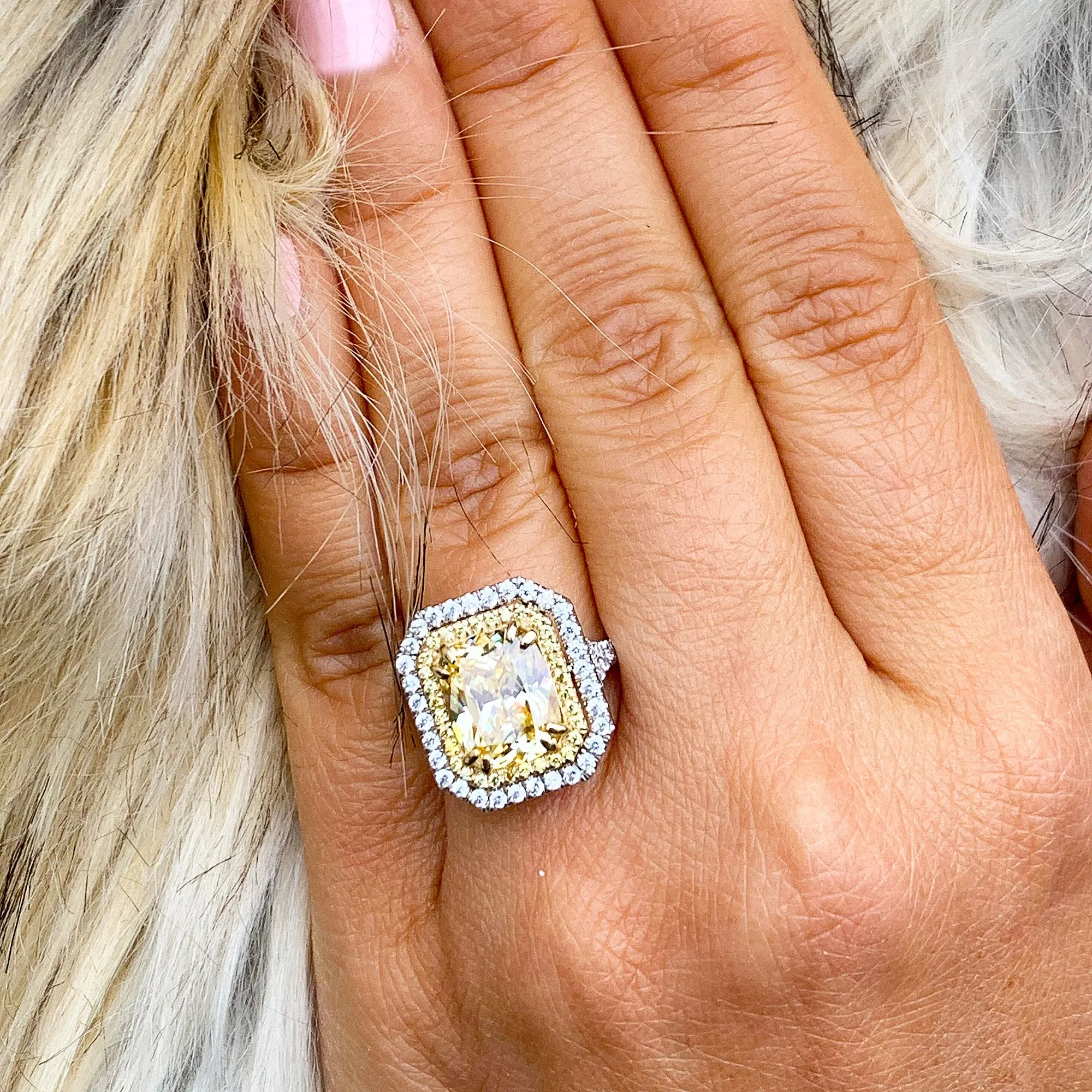 Huge Women's 14k solid white and yellow gold Light Fancy Yellow Radiant simulated and round cut natural diamond engagement ring Halo 6.00ct