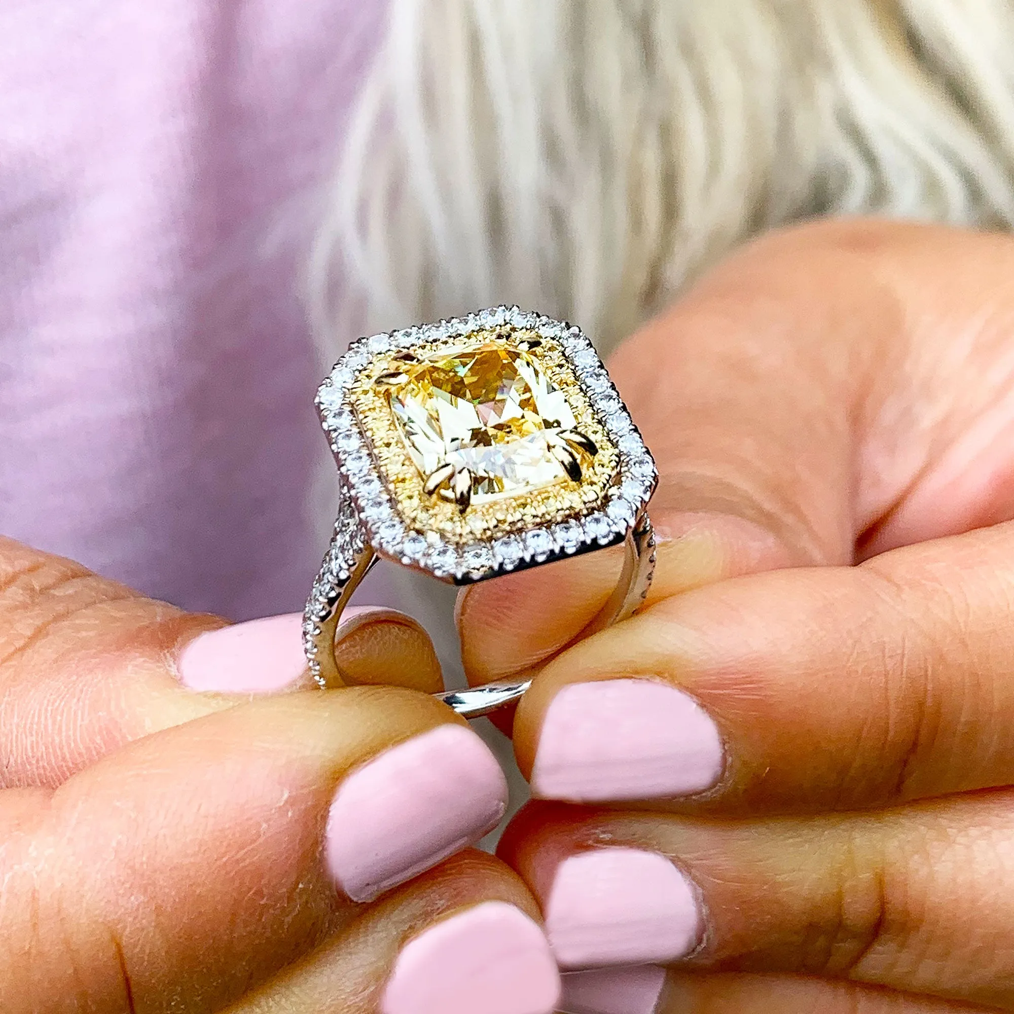 Huge Women's 14k solid white and yellow gold Light Fancy Yellow Radiant simulated and round cut natural diamond engagement ring Halo 6.00ct