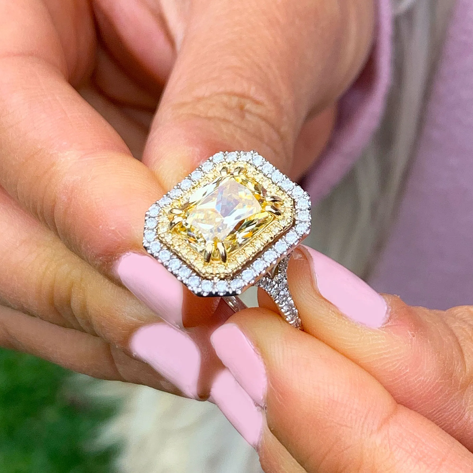 Huge Women's 14k solid white and yellow gold Light Fancy Yellow Radiant simulated and round cut natural diamond engagement ring Halo 6.00ct