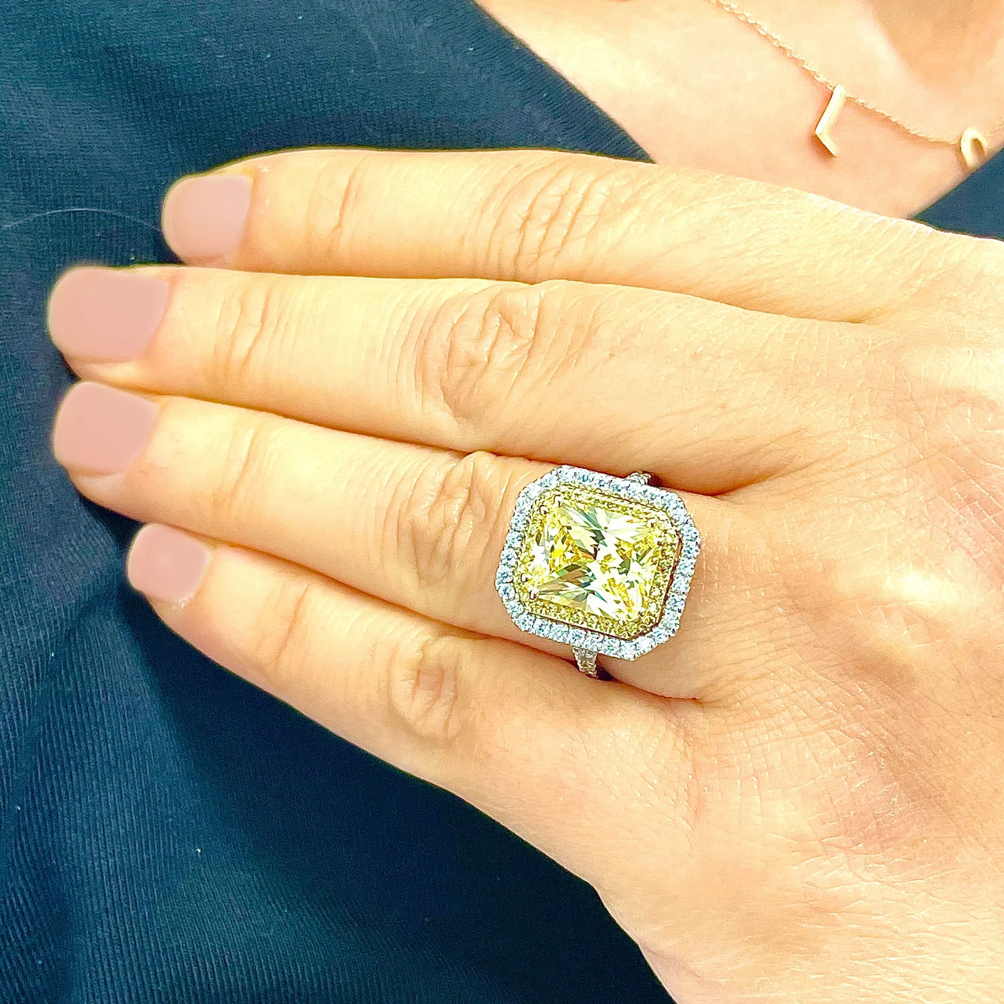Huge Women's 14k solid white and yellow gold Light Fancy Yellow Radiant simulated and round cut natural diamond engagement ring Halo 6.00ct