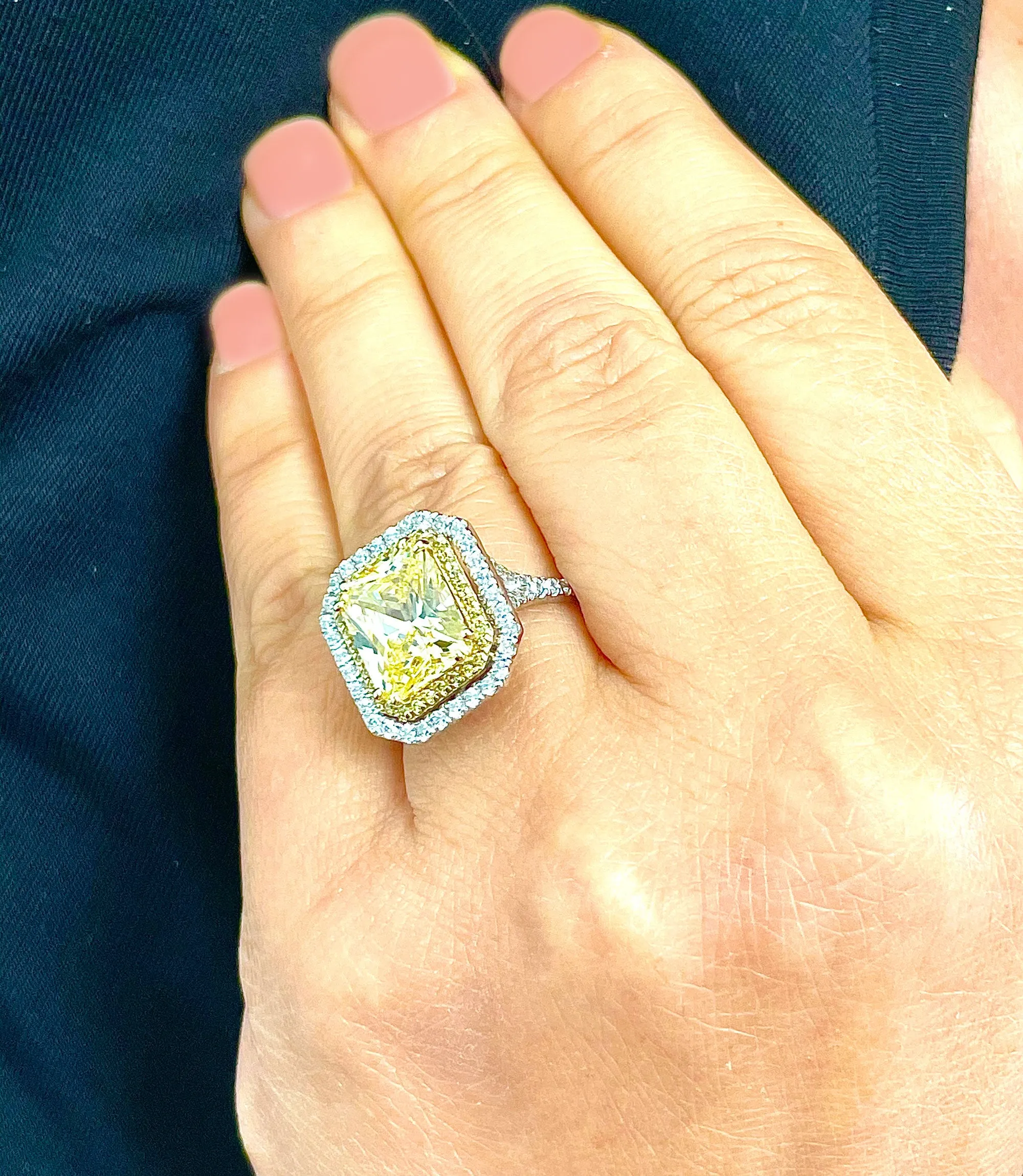 Huge Women's 14k solid white and yellow gold Light Fancy Yellow Radiant simulated and round cut natural diamond engagement ring Halo 6.00ct
