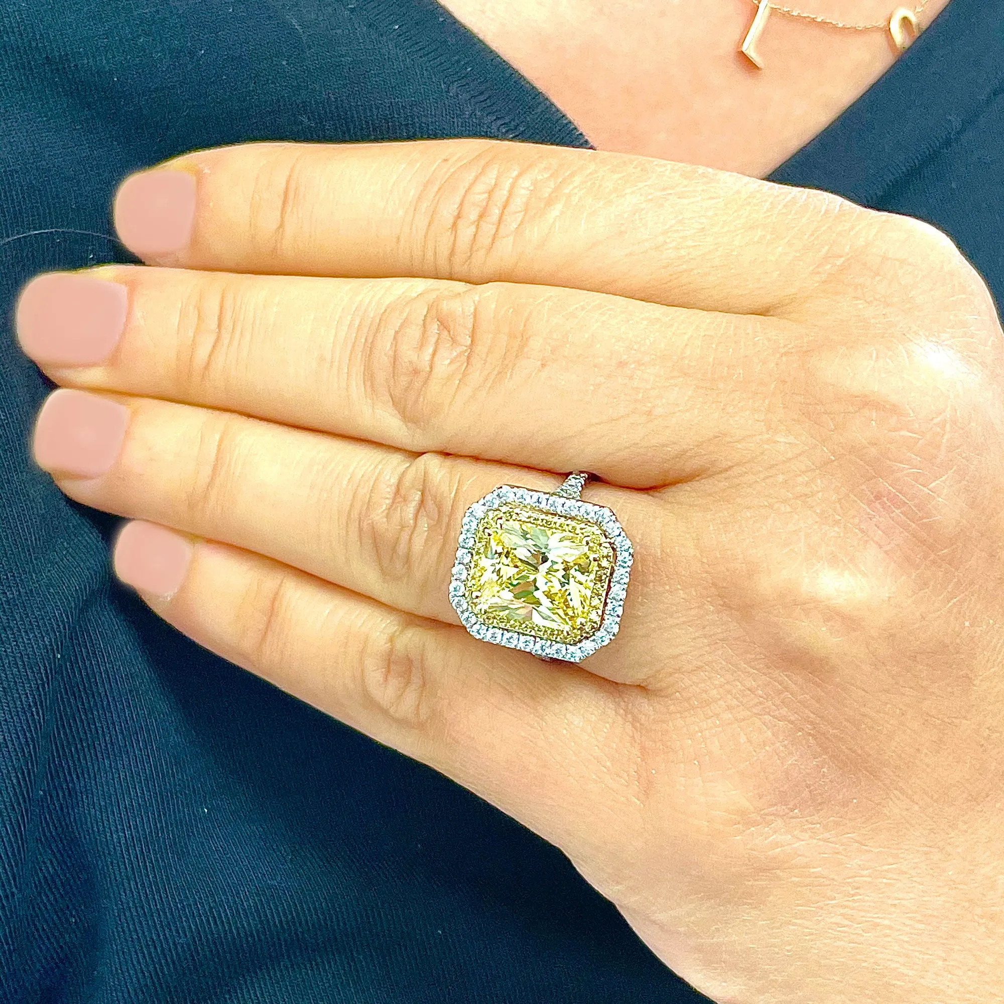 Huge Women's 14k solid white and yellow gold Light Fancy Yellow Radiant simulated and round cut natural diamond engagement ring Halo 6.00ct