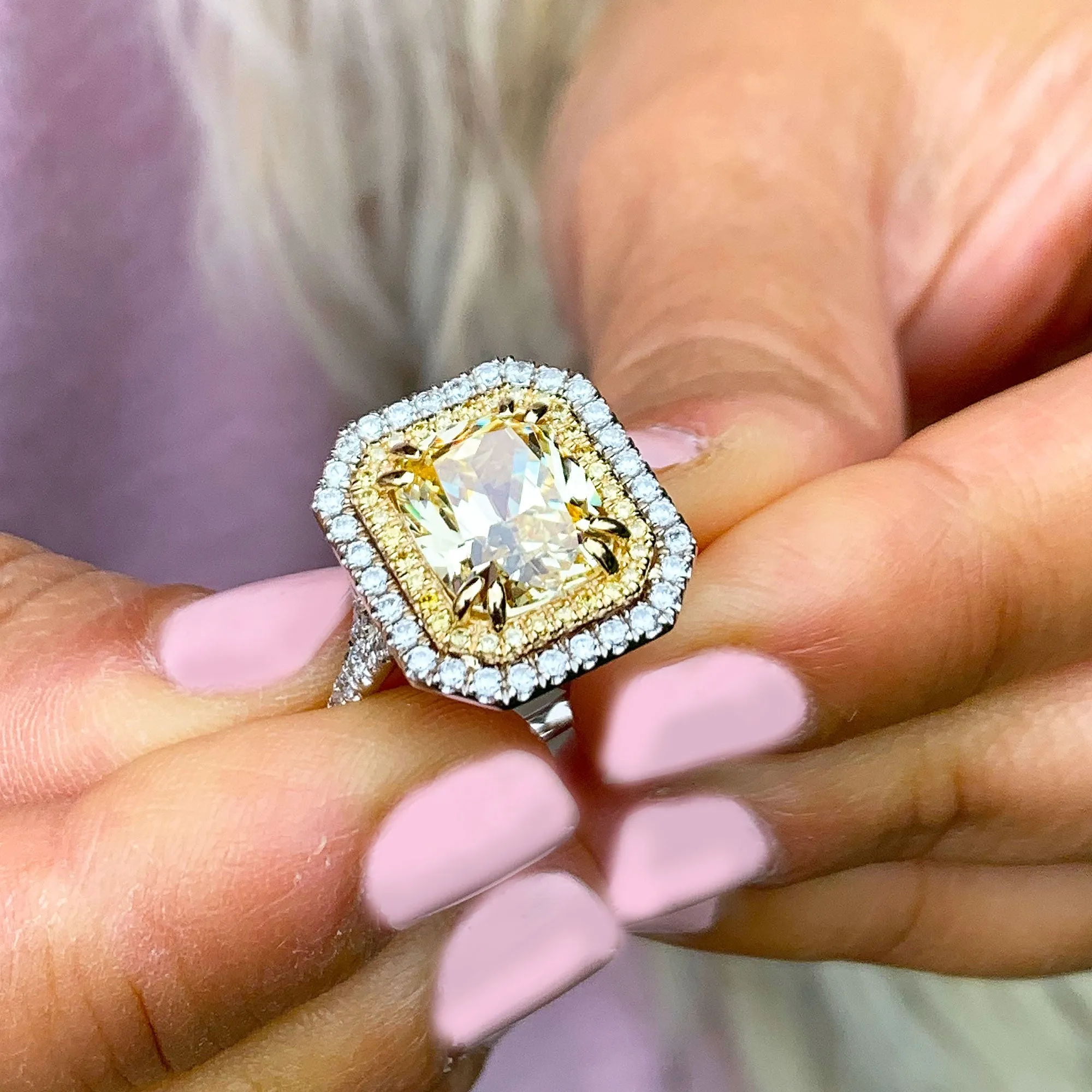 Huge Women's 14k solid white and yellow gold Light Fancy Yellow Radiant simulated and round cut natural diamond engagement ring Halo 6.00ct