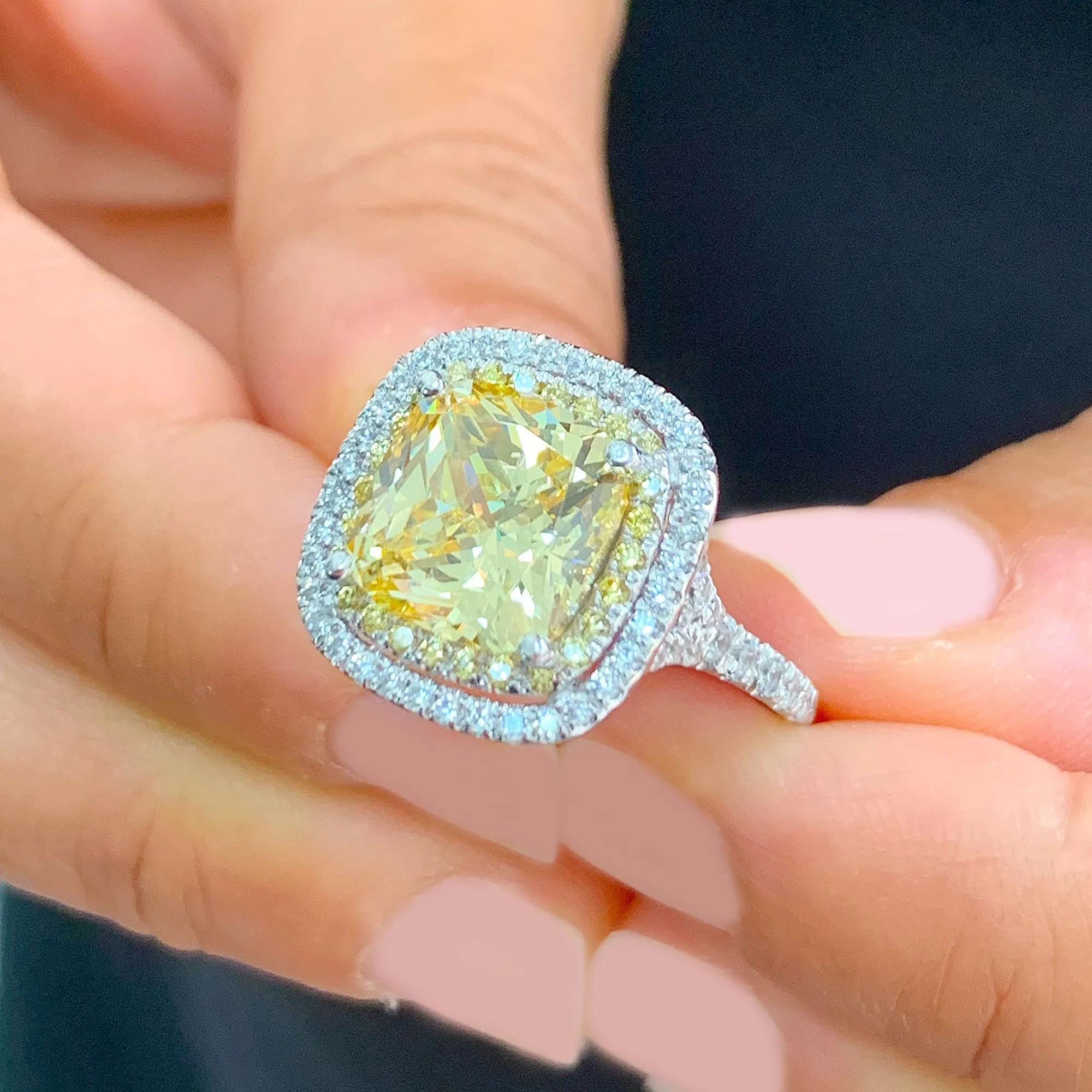 Huge Women's 14k solid white gold Fancy Yellow Cushion simulated and round cut natural diamond engagement ring Halo 5.70ct