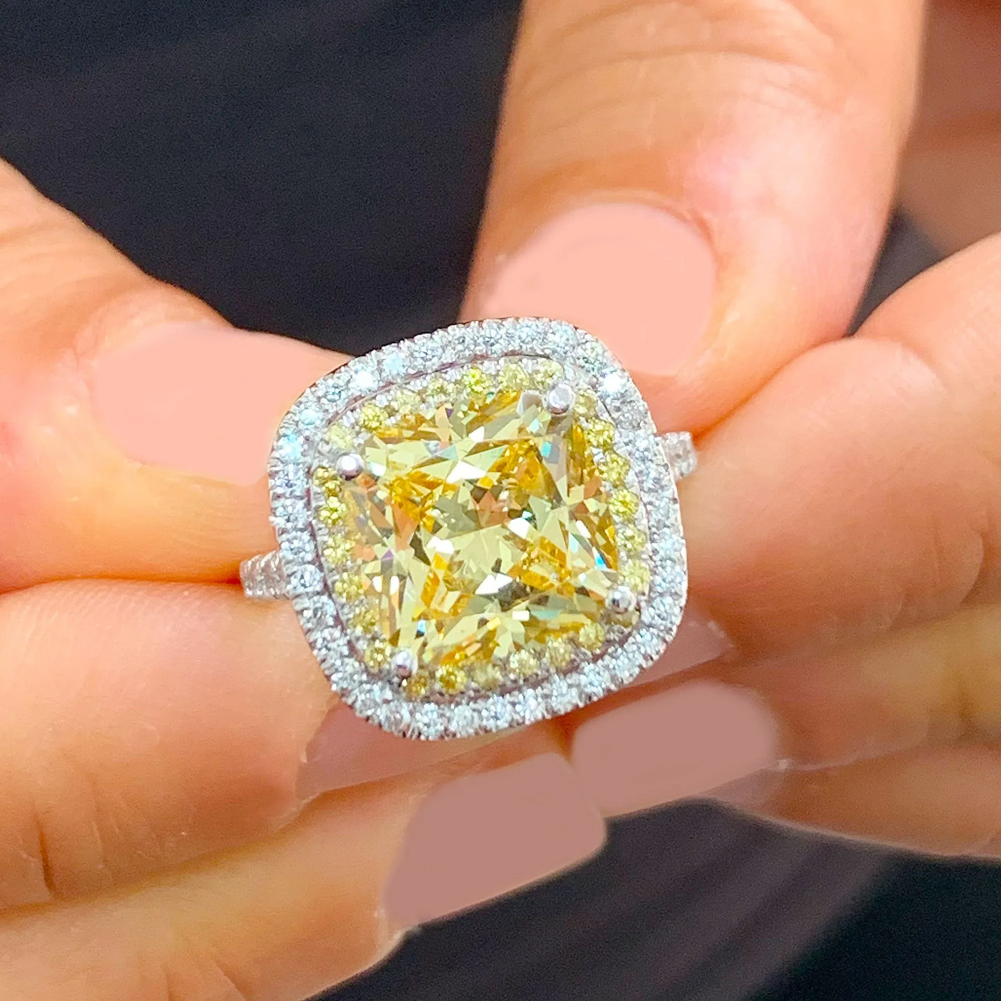 Huge Women's 14k solid white gold Fancy Yellow Cushion simulated and round cut natural diamond engagement ring Halo 5.70ct