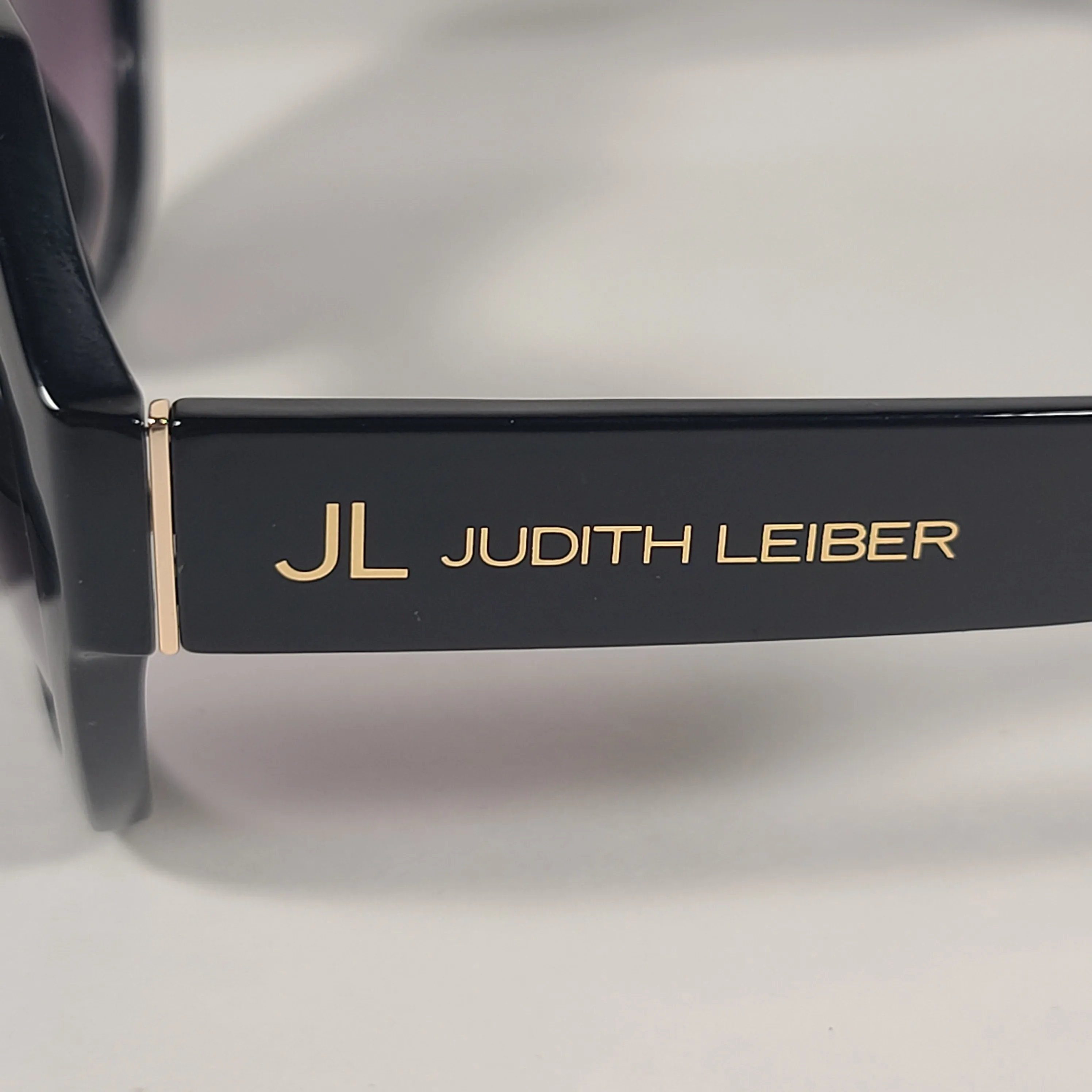 JL By Judith Leiber Fushia Polygon Sunglasses Shiny Black Smoke Gradient Lens