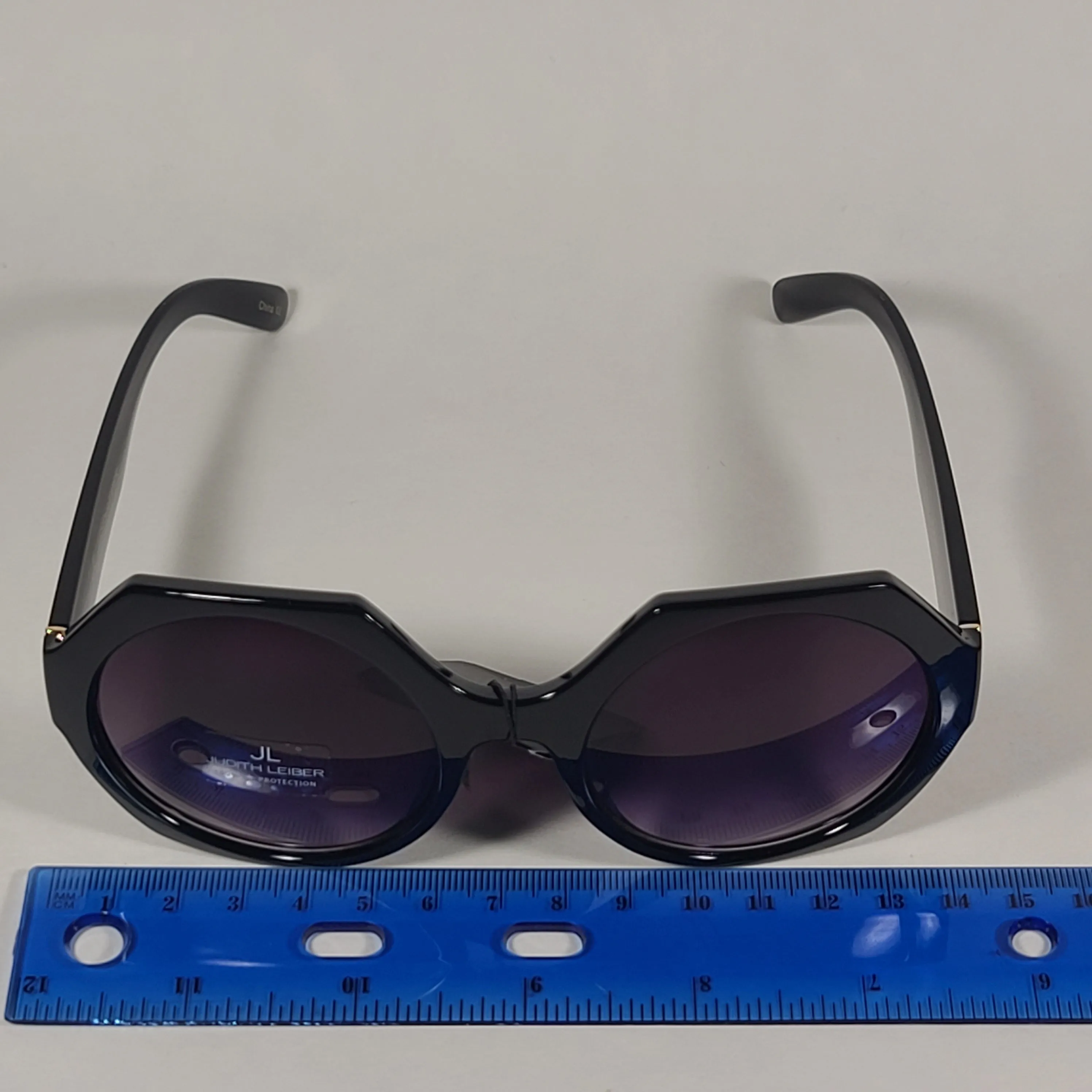 JL By Judith Leiber Fushia Polygon Sunglasses Shiny Black Smoke Gradient Lens