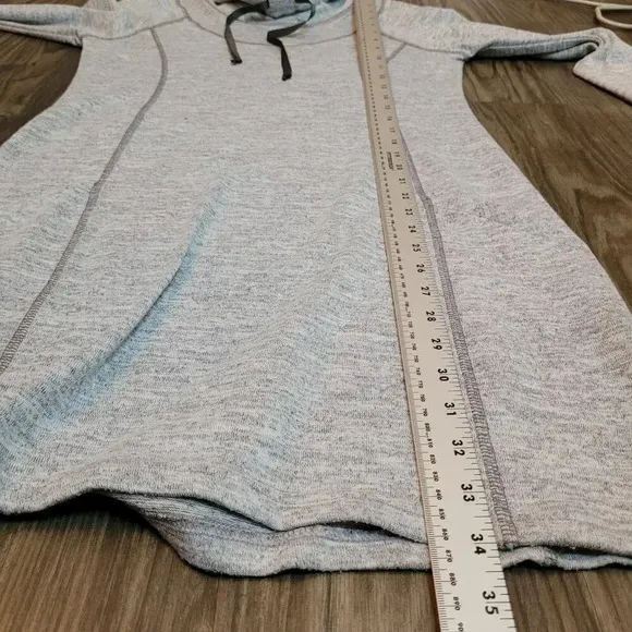 Kuhl Women's Lea Sweater Dress Size M Gray Cotton Long Sleeves Pockets Cowl Neck