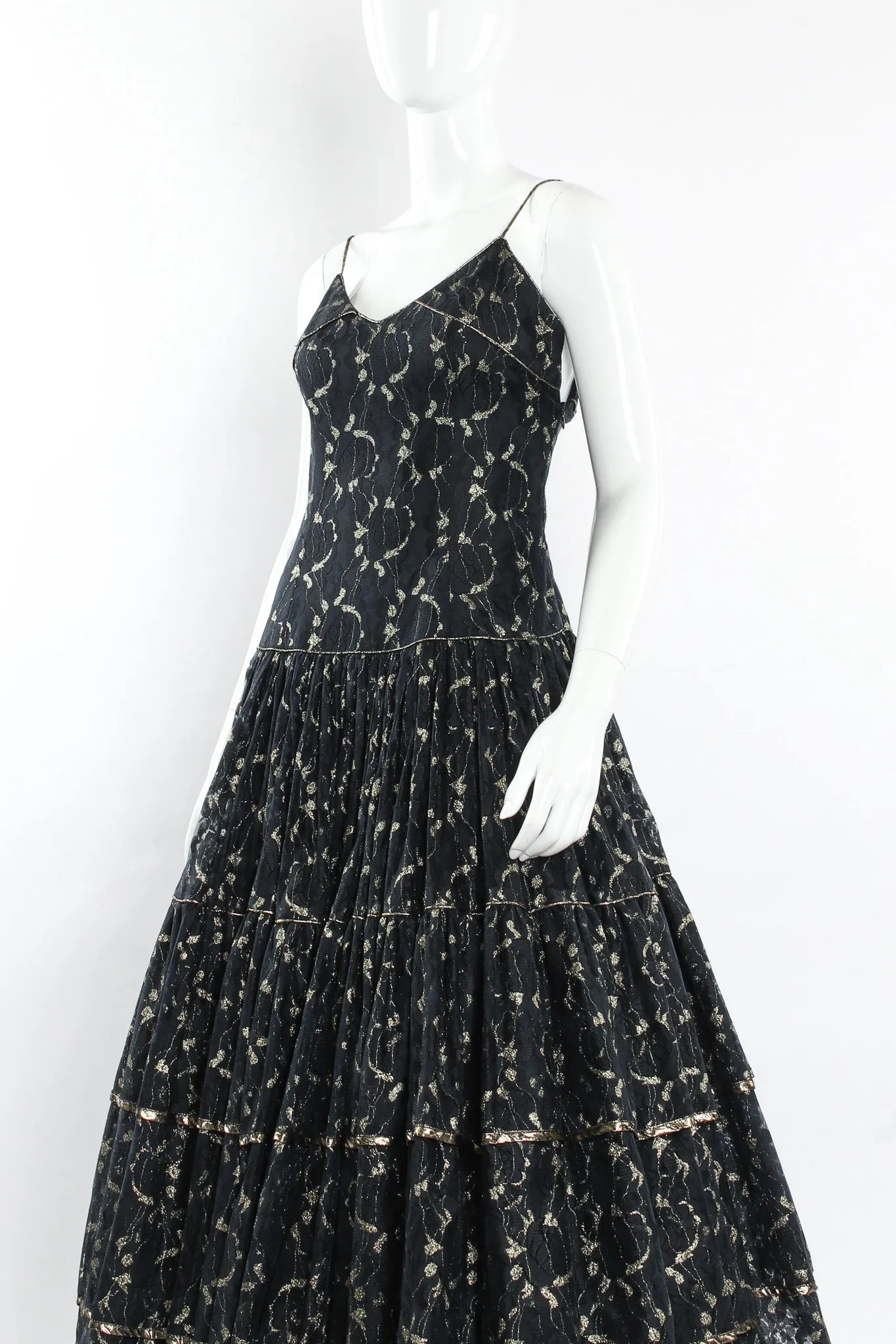 Leaf Floral Lace Tiered Gown