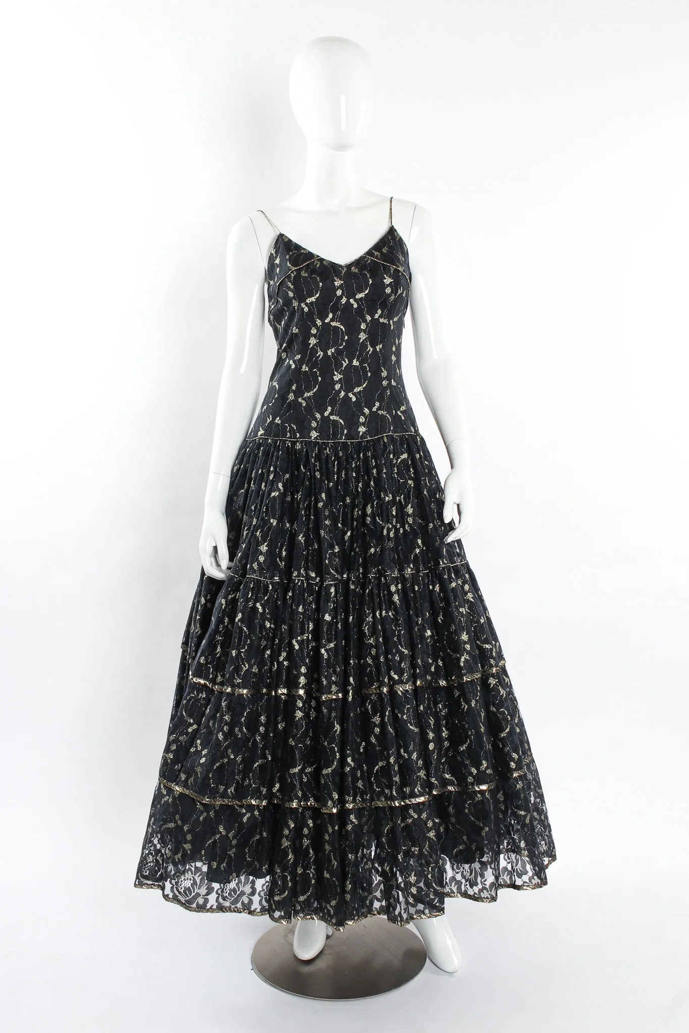 Leaf Floral Lace Tiered Gown