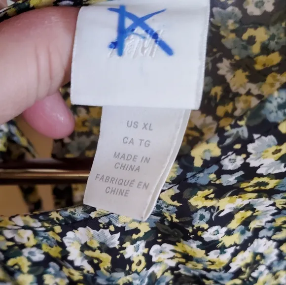 LIKE NEW H&amp;M Dress Yellow Floral Balloon Sleeve A-Line Mini Dress